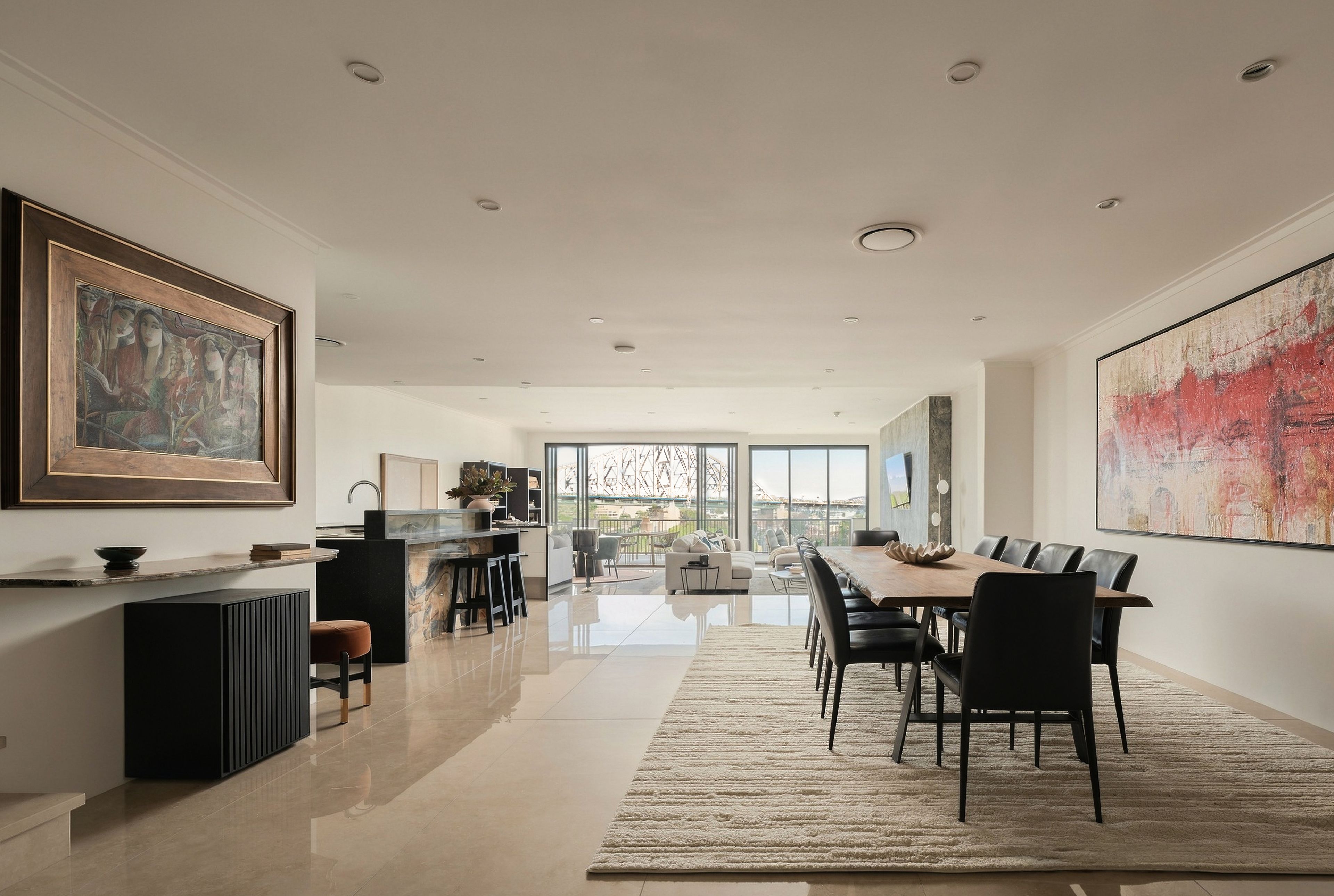 6/455 Adelaide Street — photo 7 of 23