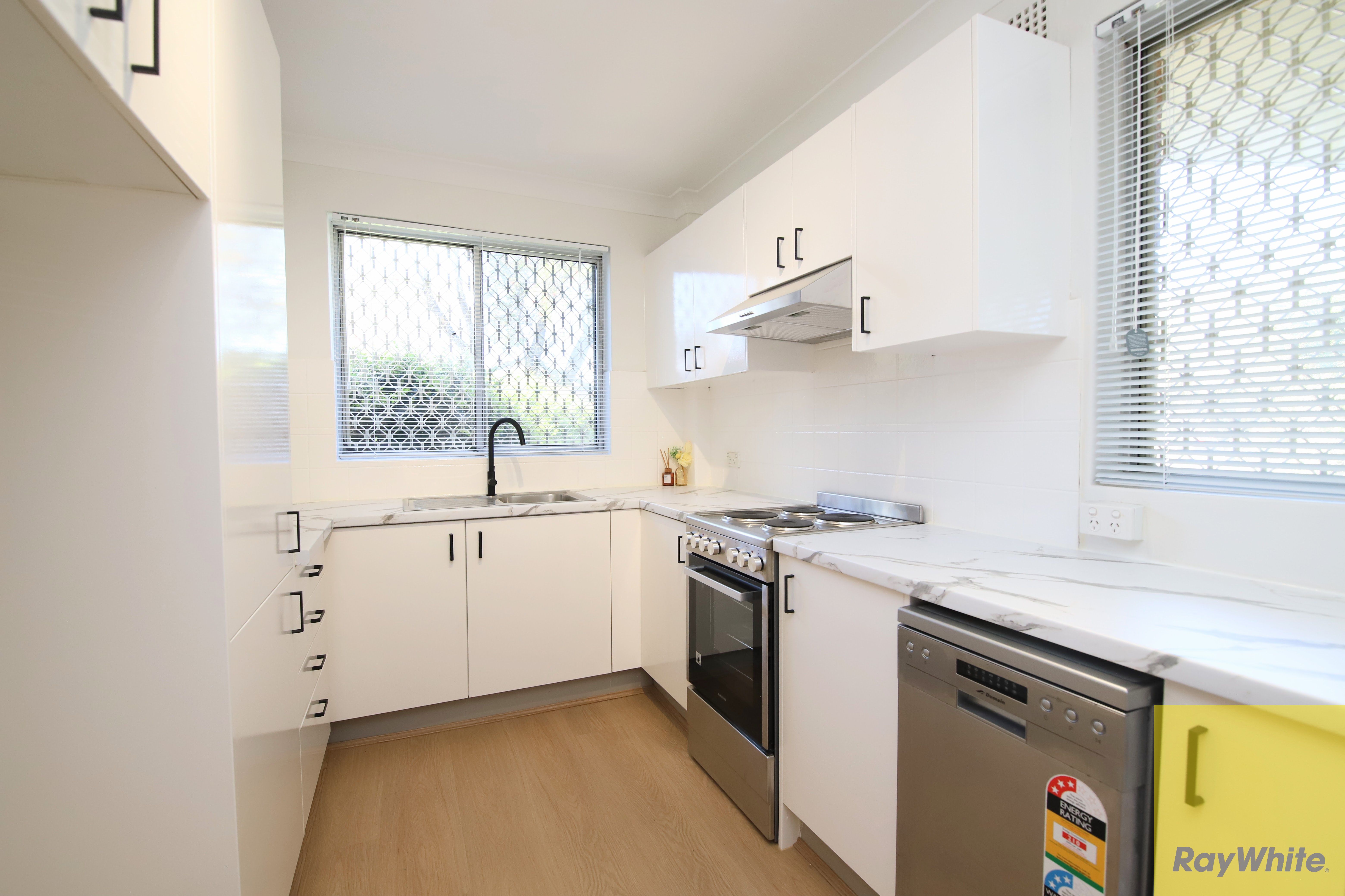 5/73-75 Yangoora Road — photo 4 of 8