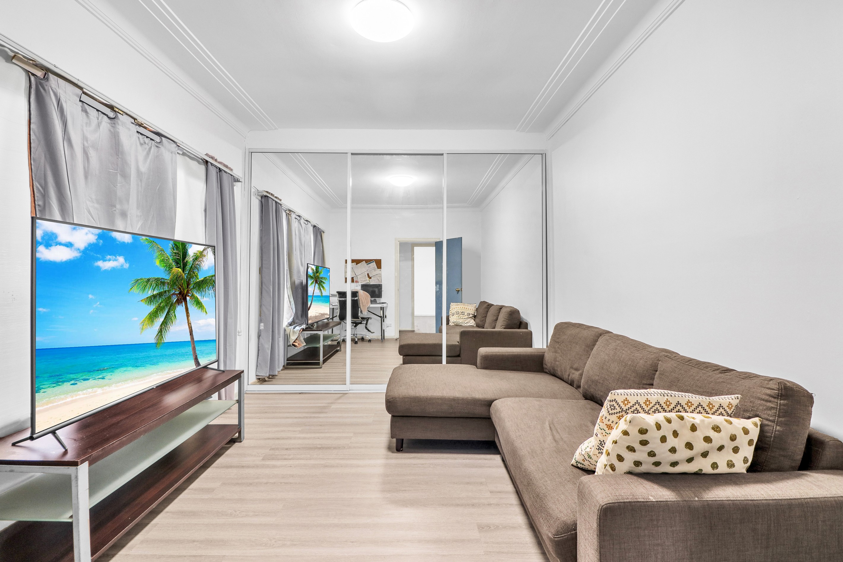 12 Railway View Parade, Rooty Hill, NSW 2766