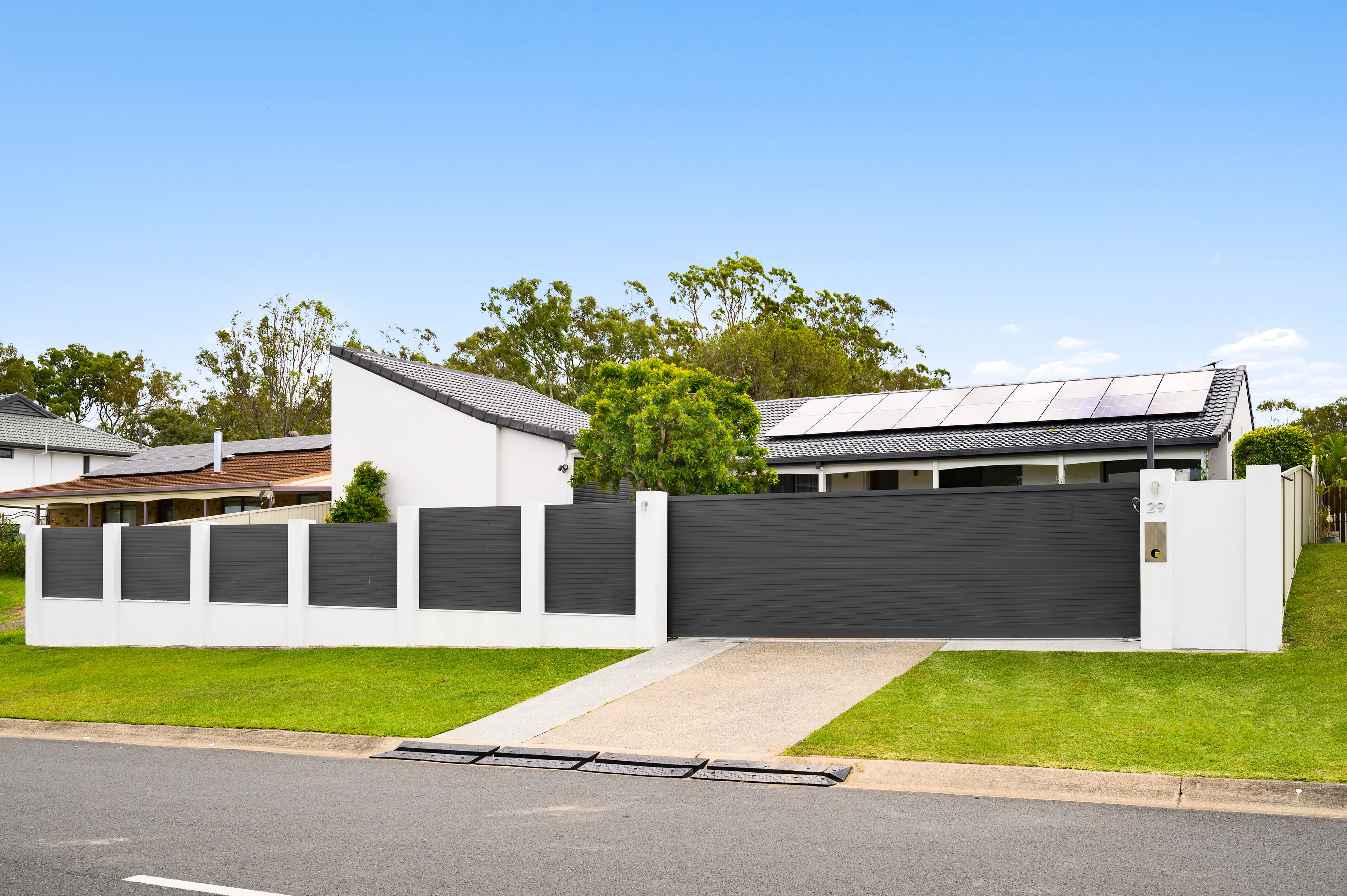 29 Latrobe Avenue, Helensvale, QLD 4212