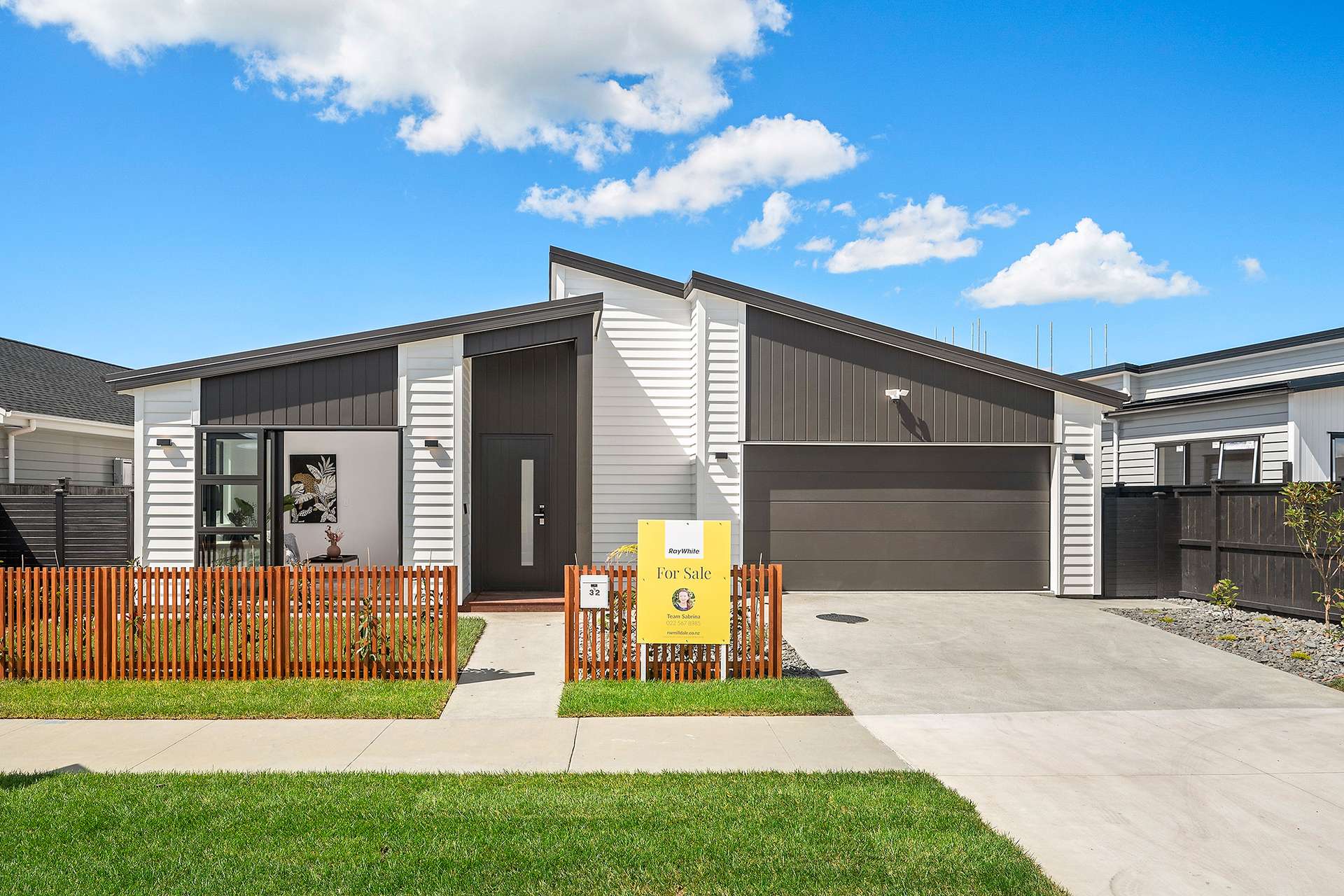 32 Tipu Crescent photo 0