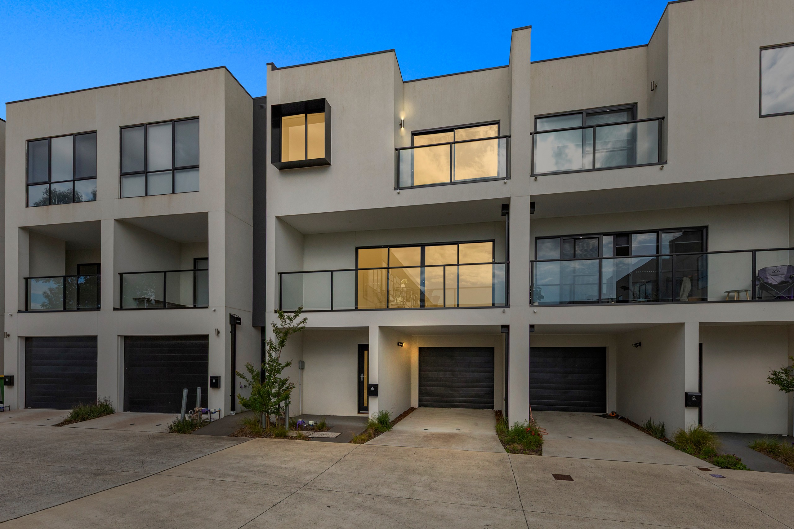 20 Foxoman Way, Pakenham, VIC 3810