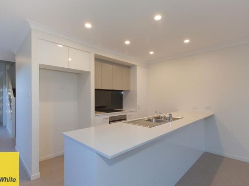 2/36 Trump Street, Pimpama, QLD 4209