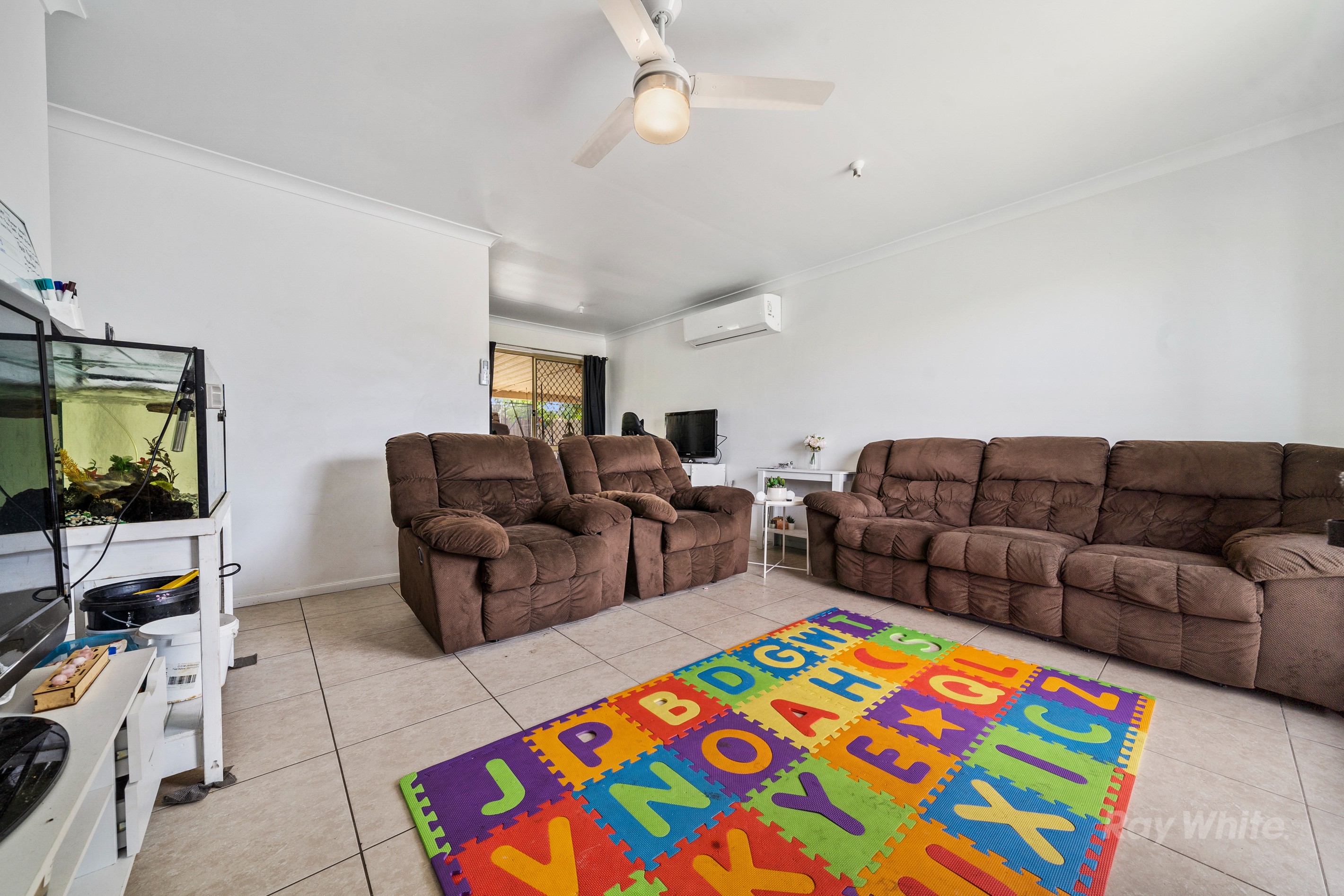 11 Rundell Street, Crestmead, QLD 4132
