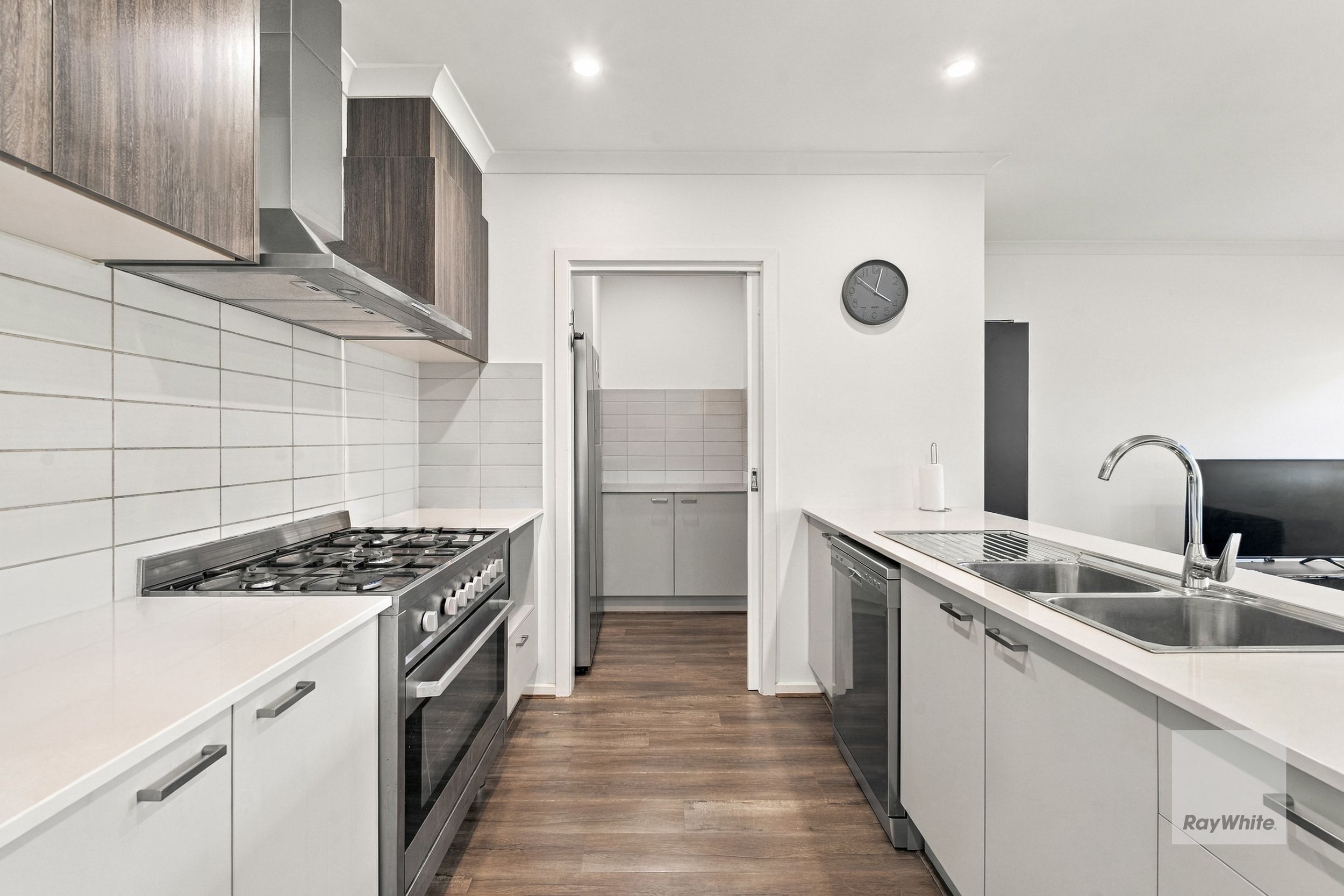 73 Callaway Street — photo 8 of 20