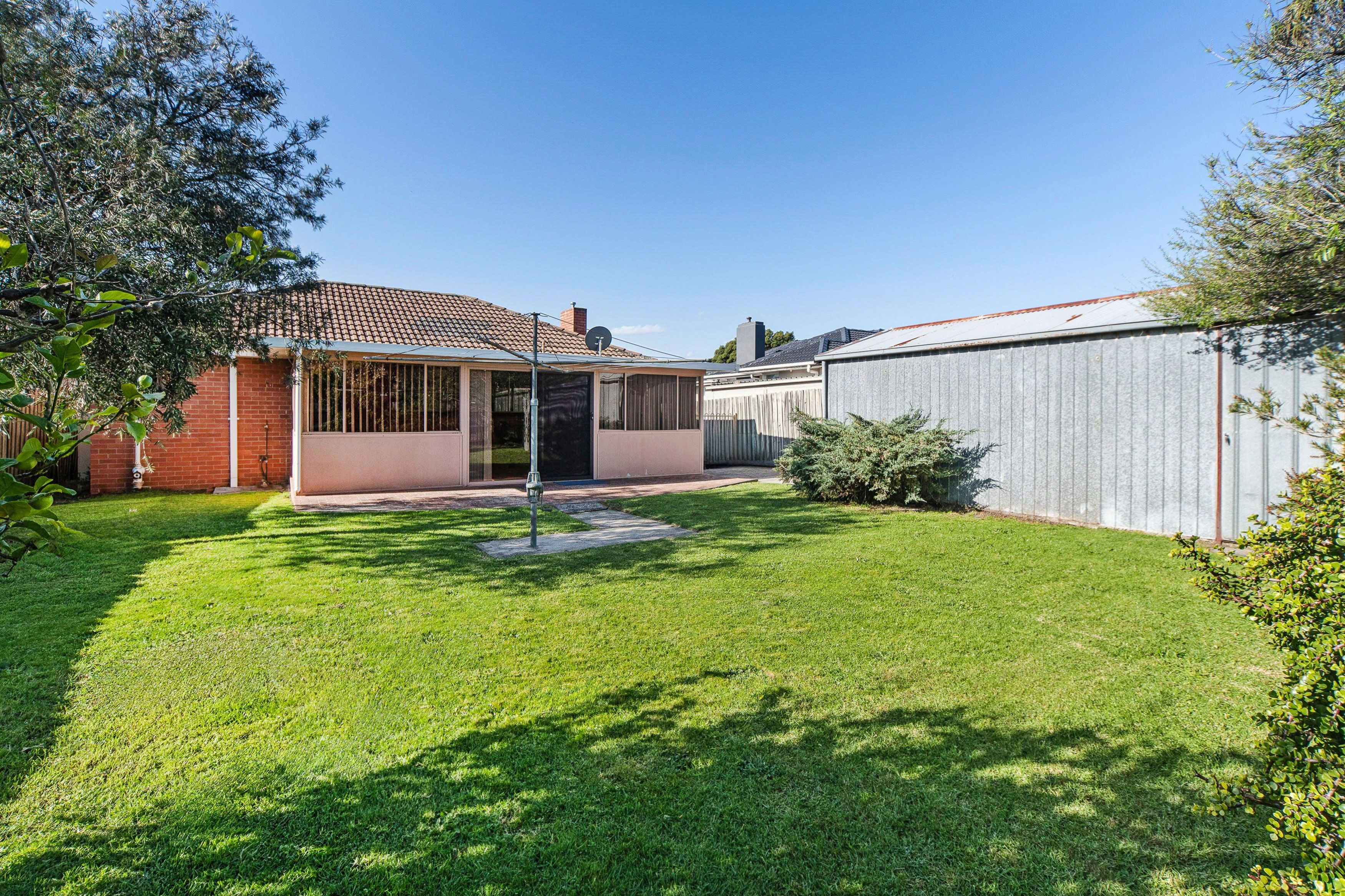 35 Warrain Street — photo 14 of 23