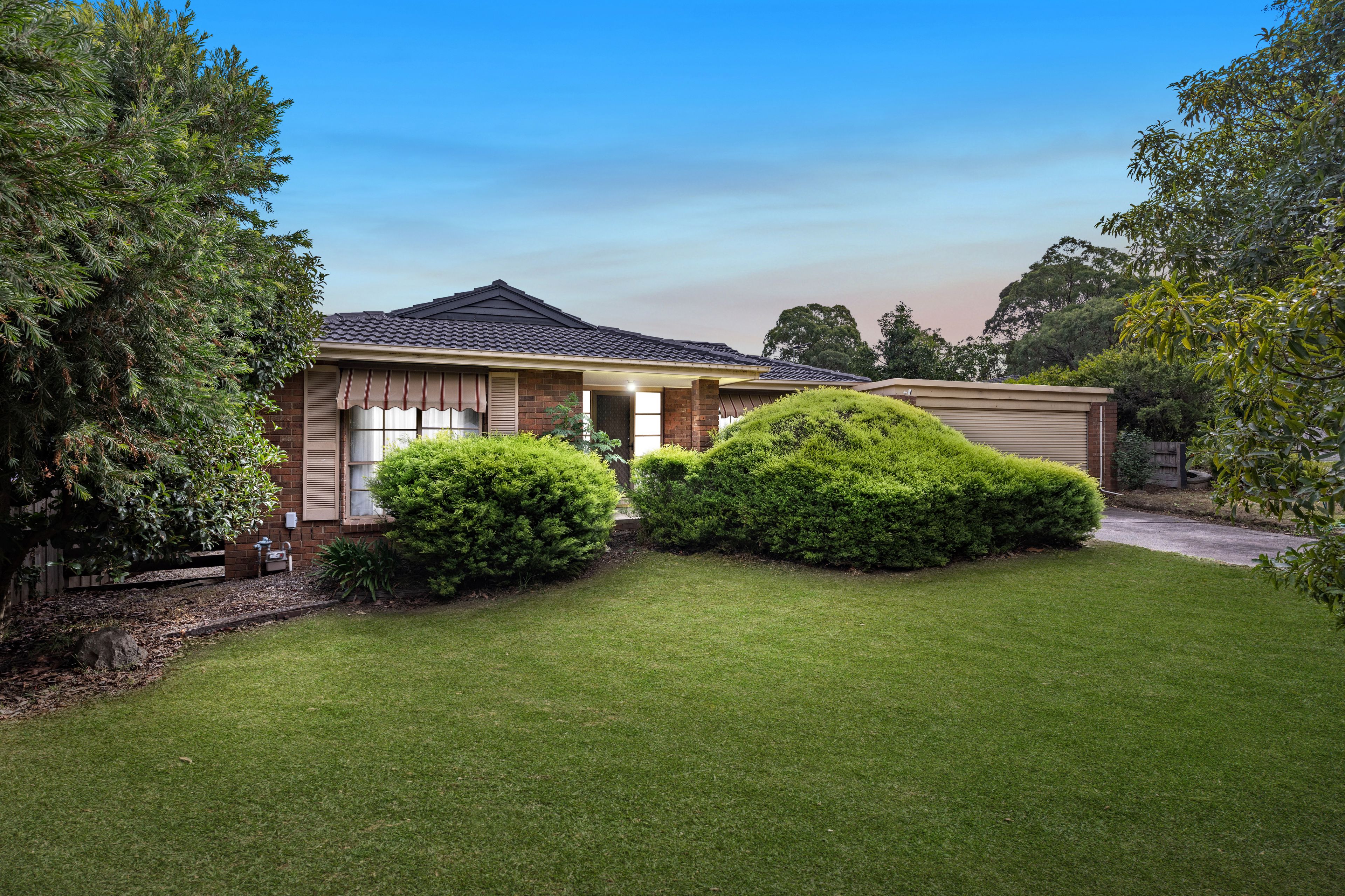2 El Greco Court — photo from Ray White Ferntree Gully