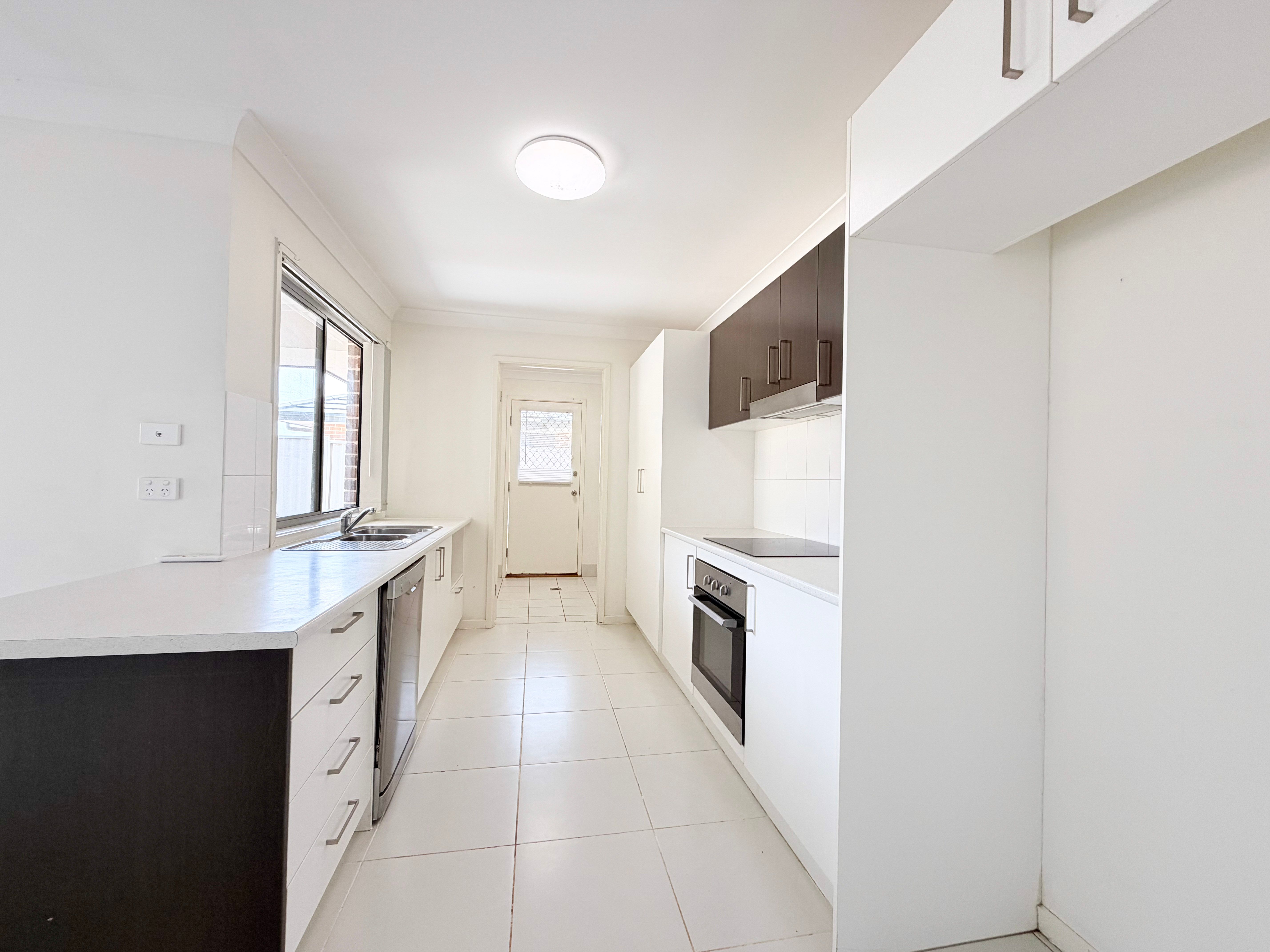 26 Blaxland Street — photo 4 of 15
