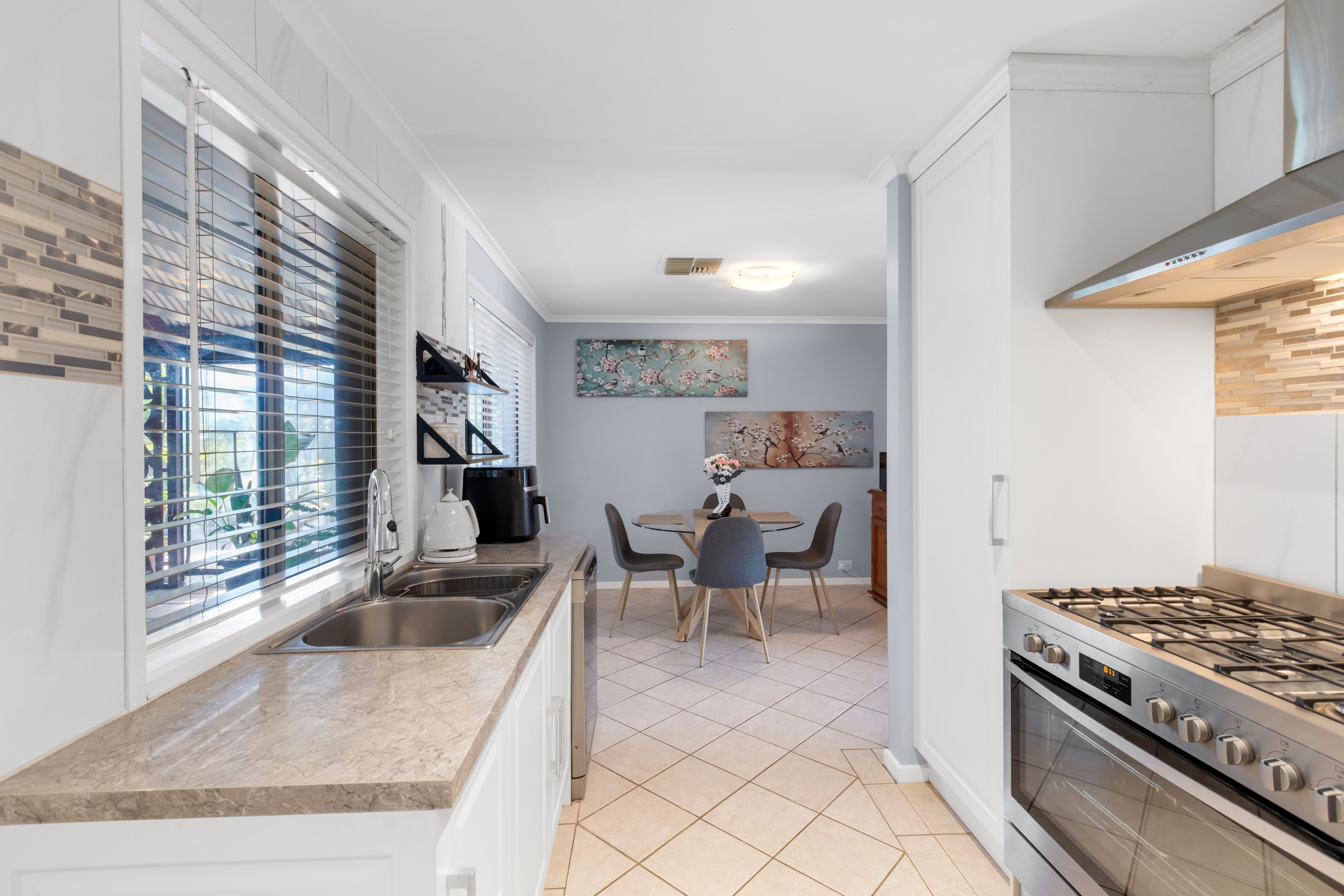 7 Tarana Court — photo 6 of 30