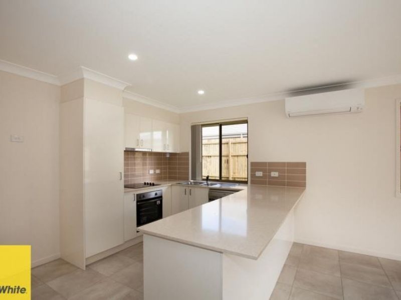 33 Phoebe Way, Beaudesert, QLD 4285