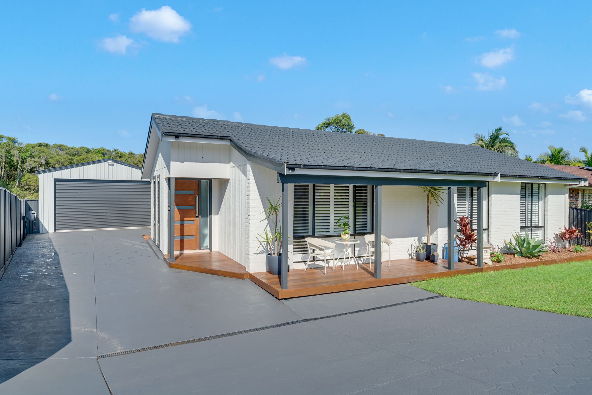 49 Lancaster Parade, Bateau Bay, NSW 2261