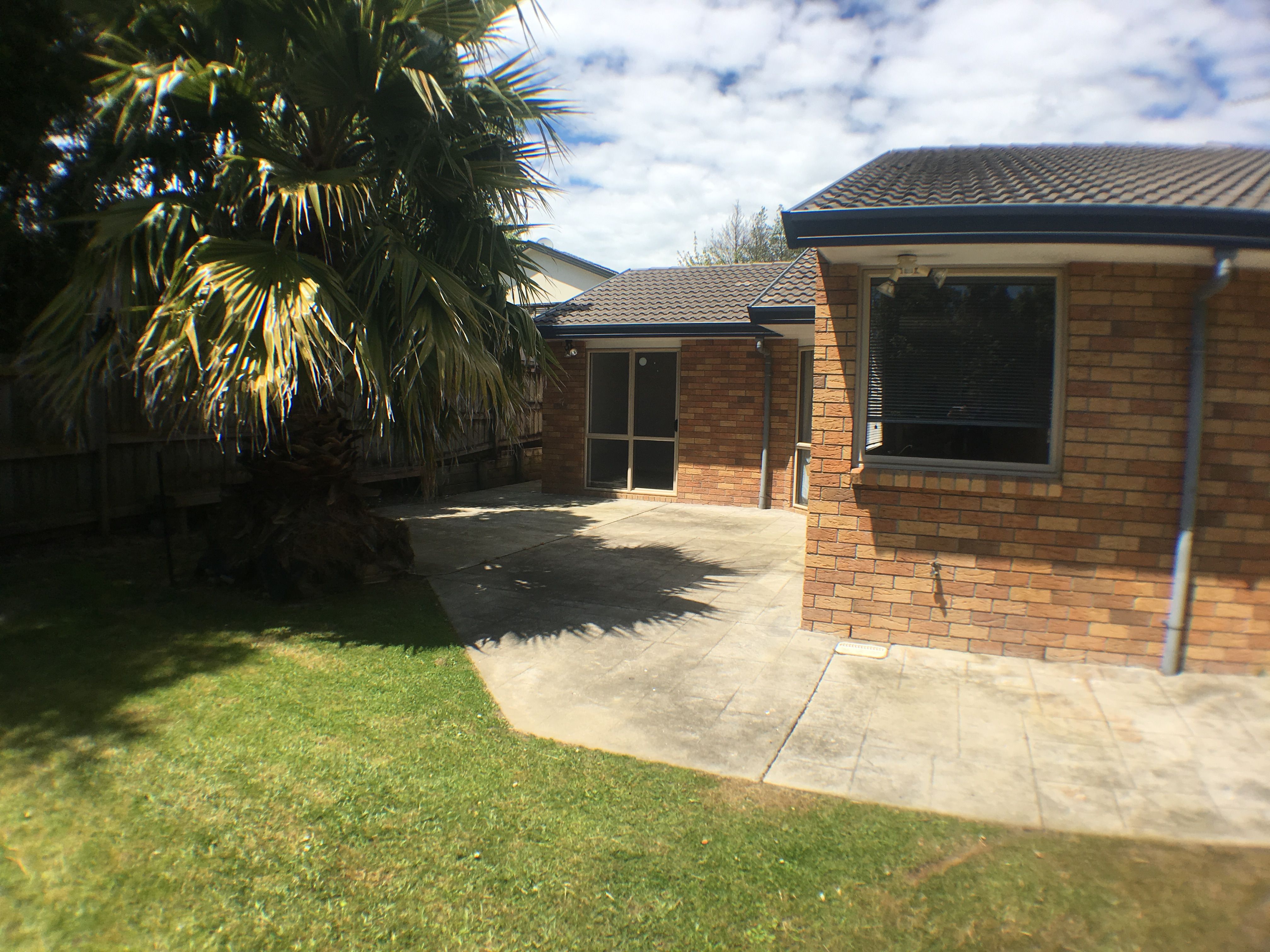 92 Fernhill Way, Albany, North Shore City