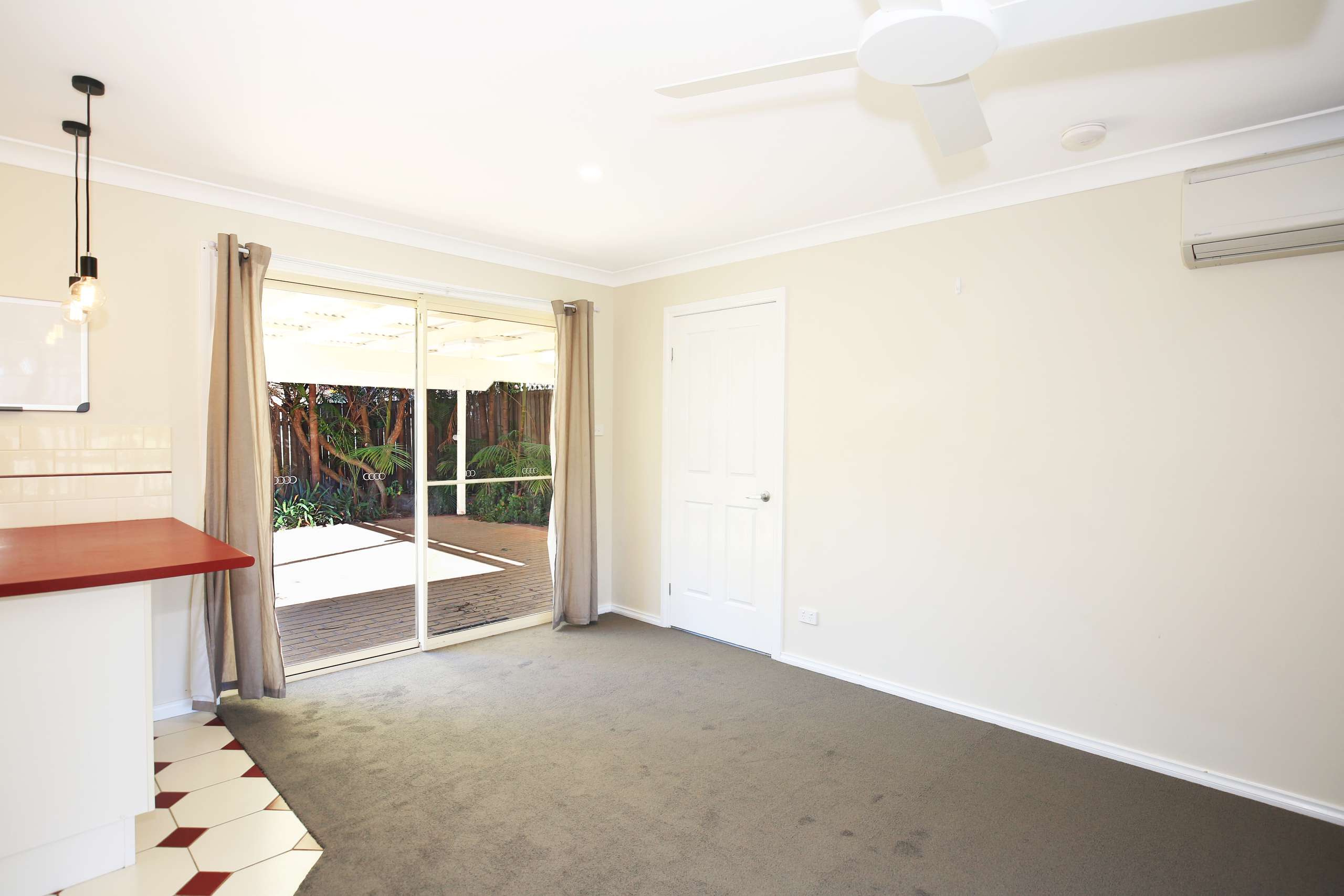 66 Jasmine Drive Bomaderry Nsw 2541 Sold House Ray White South Coast Nowra
