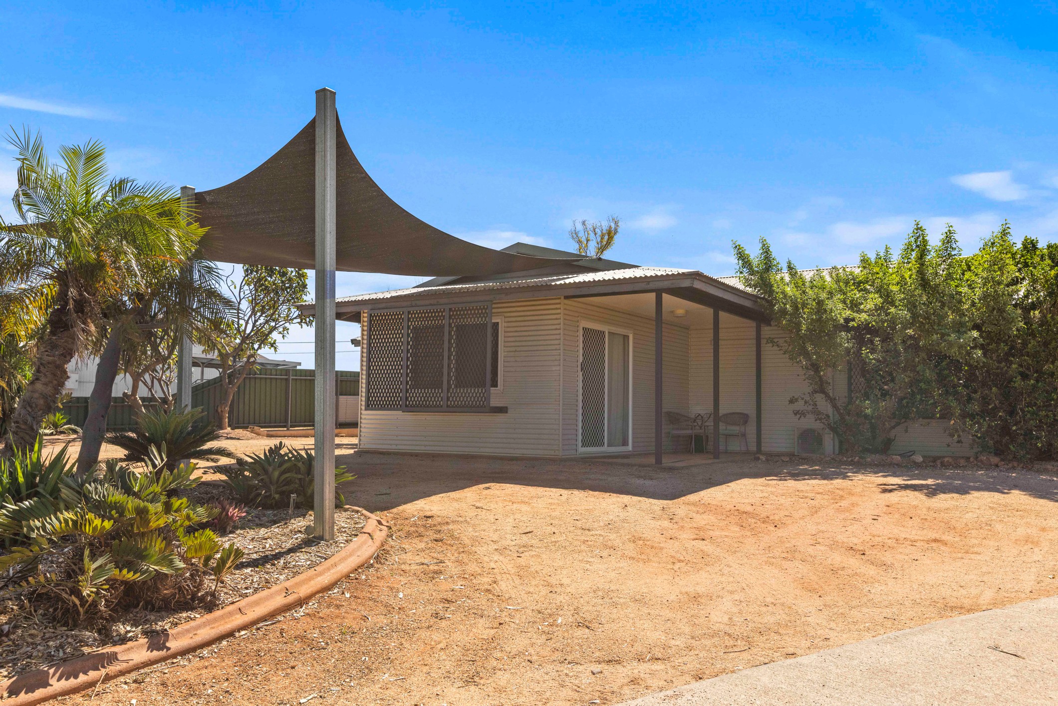 25 Fitzhardinge Street, Exmouth, WA 6707
