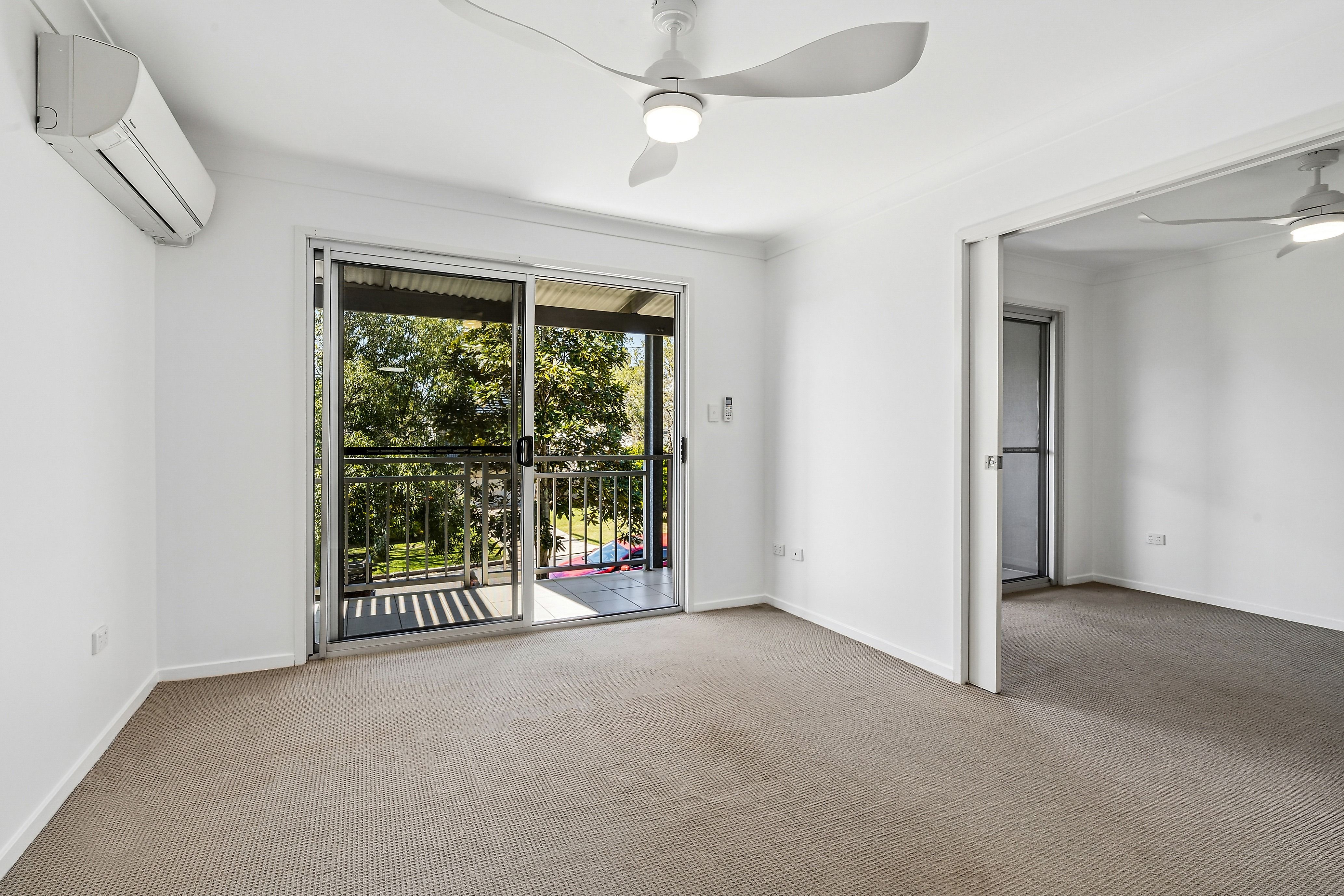 2/97 Primrose Street — photo 4 of 12
