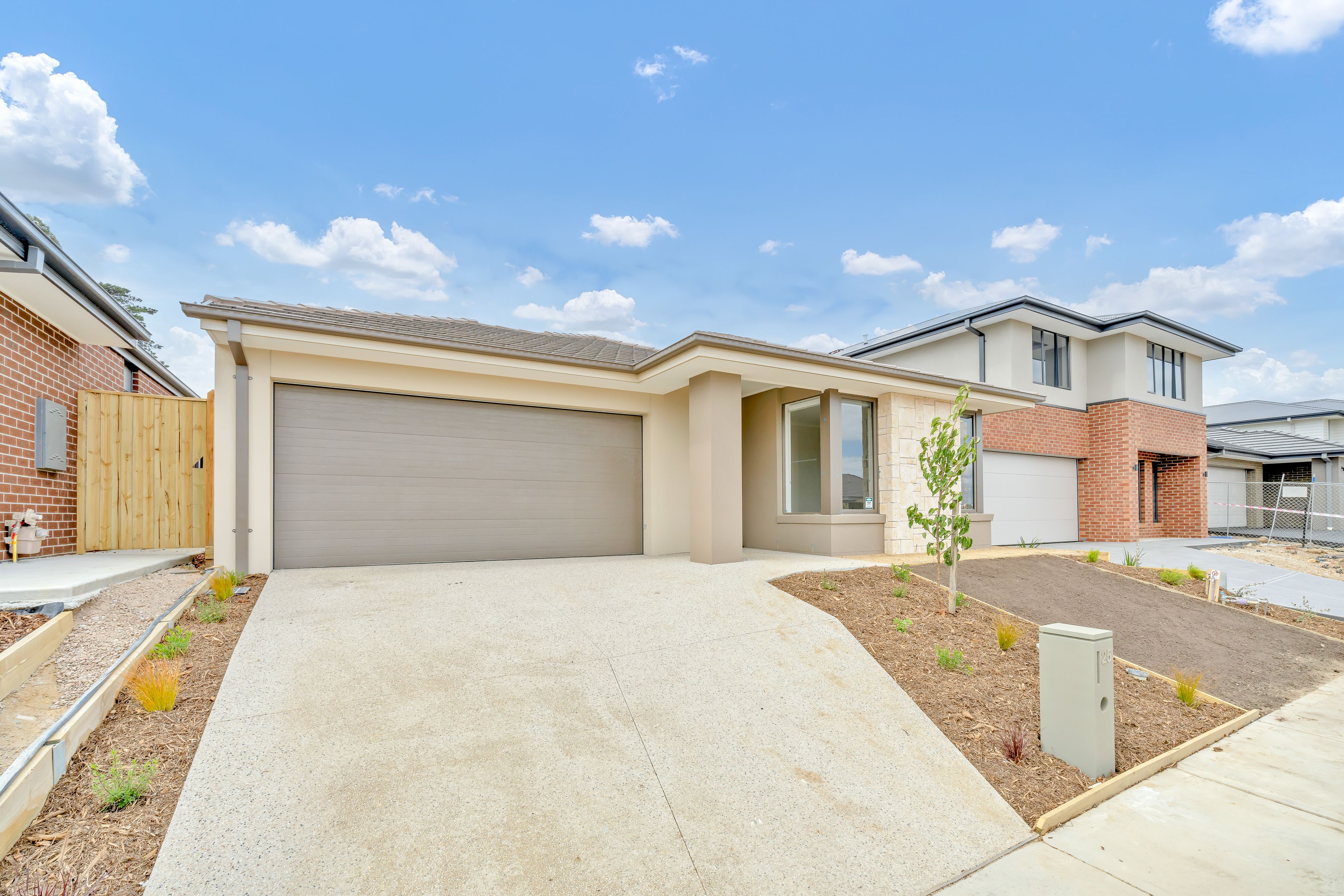 25 Seahawk Crescent, Clyde North, VIC 3978