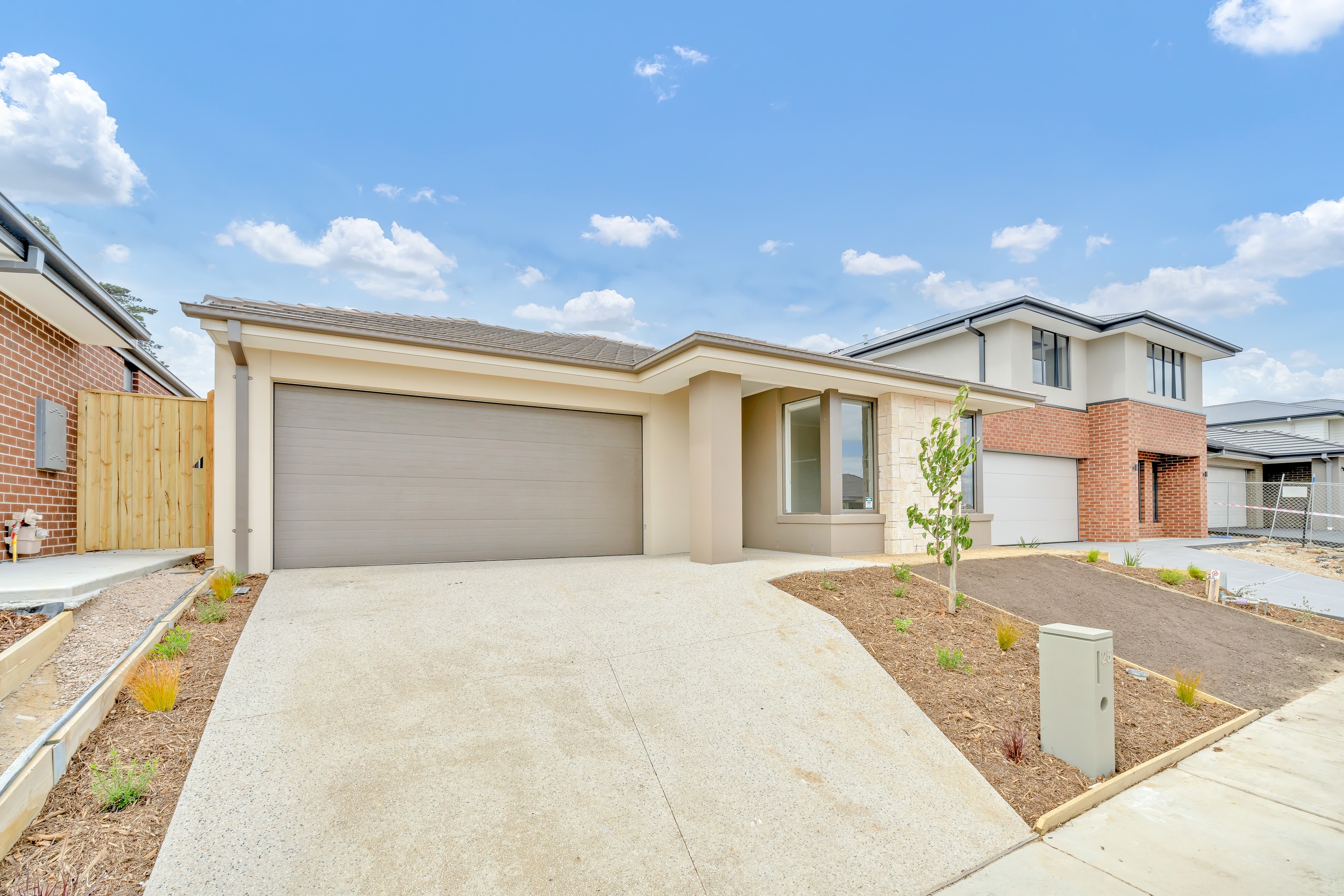 25 Seahawk Crescent, Clyde North, VIC 3978