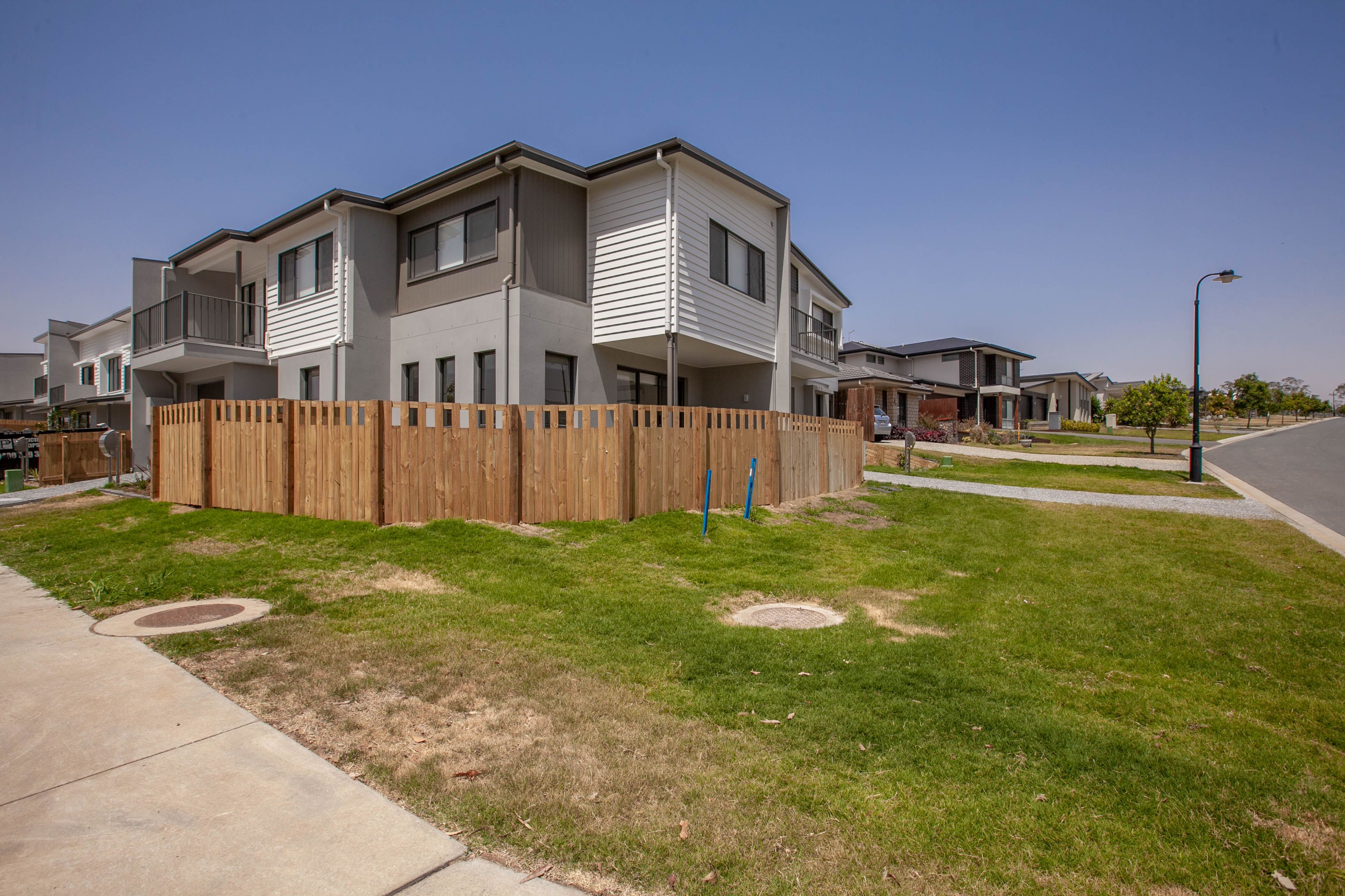 14 Bottlebrush Drive, Deebing Heights, QLD 4306