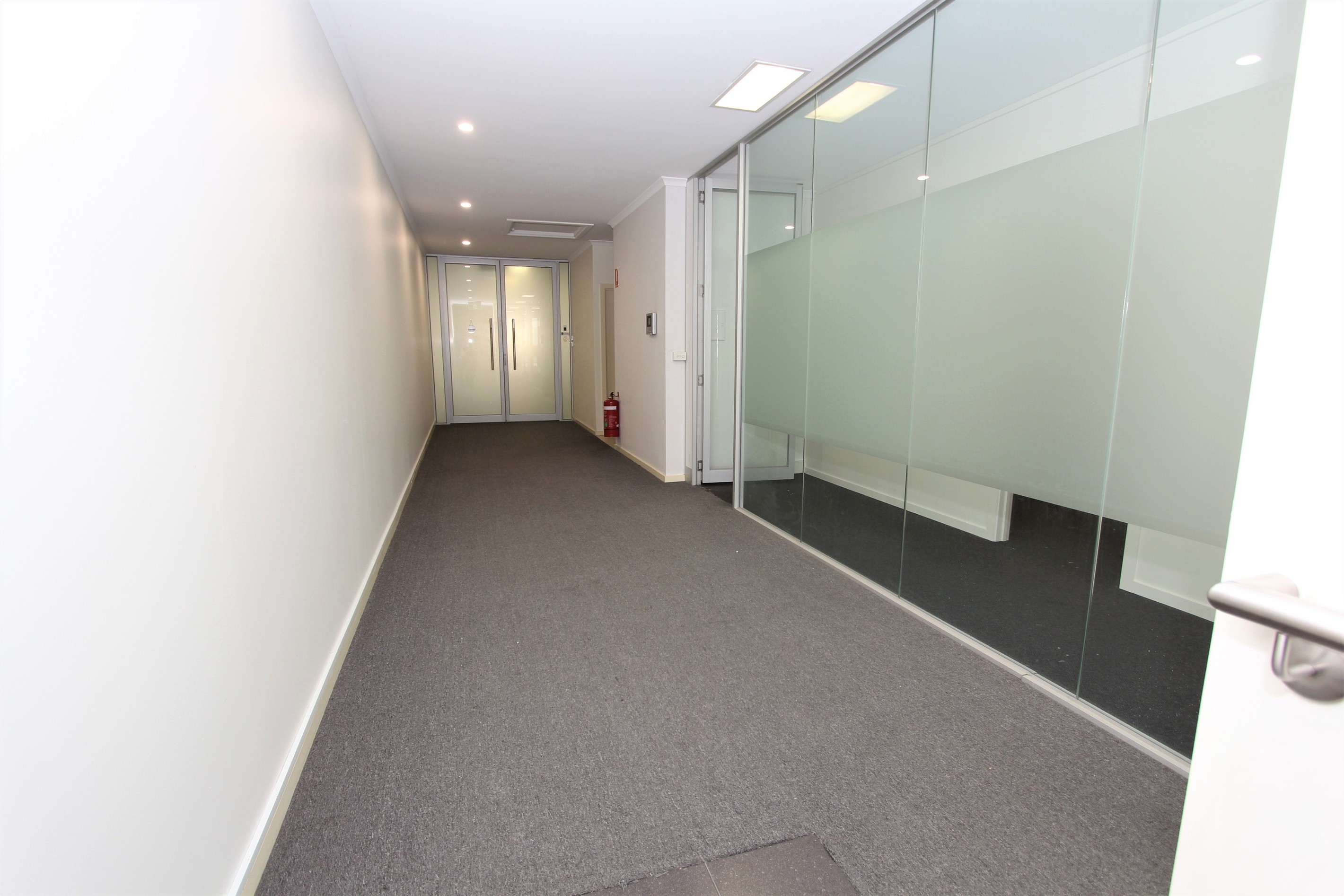 1/82 Kingsway, Glen Waverley, VIC 3150