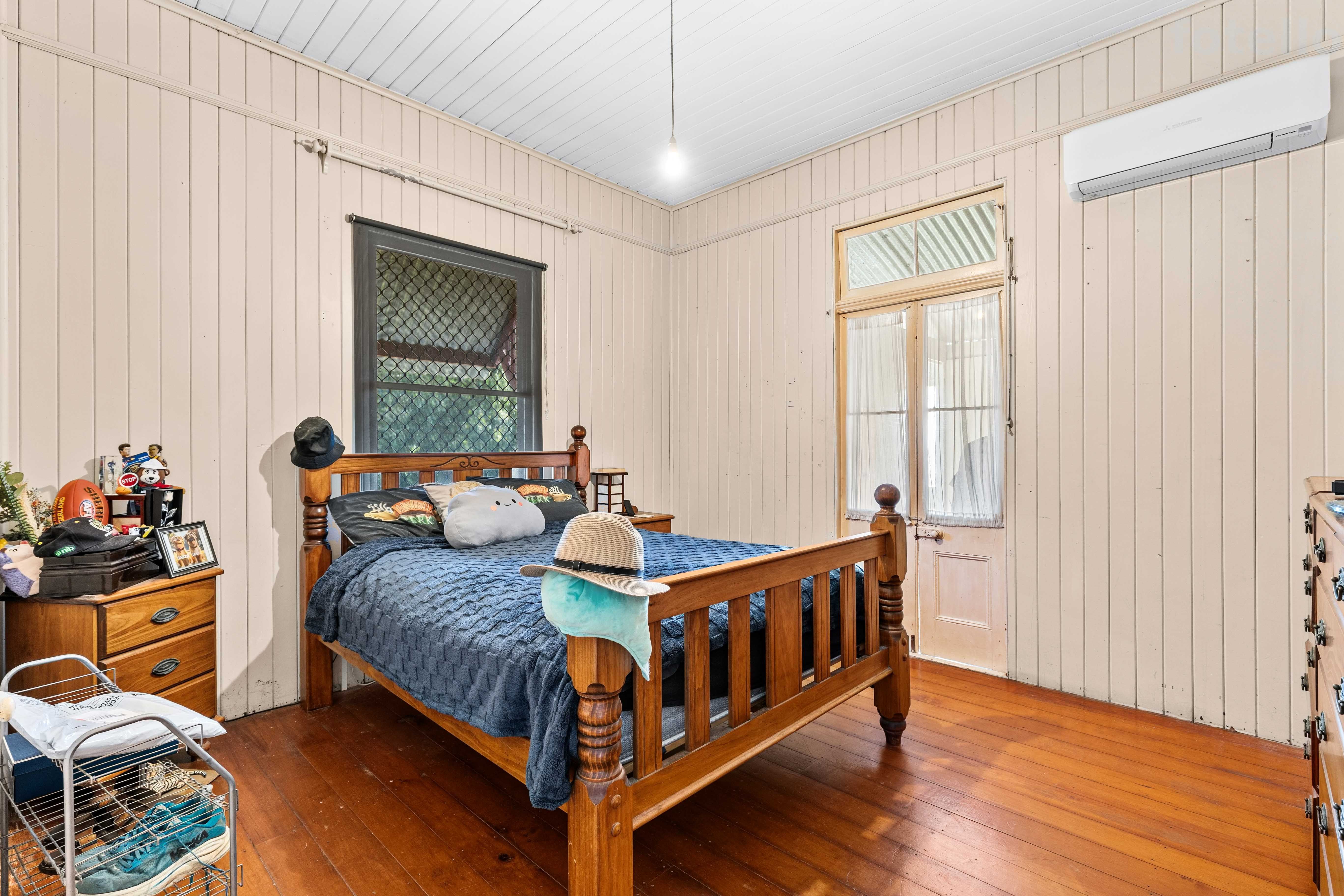 196 Pallas Street — photo 11 of 21