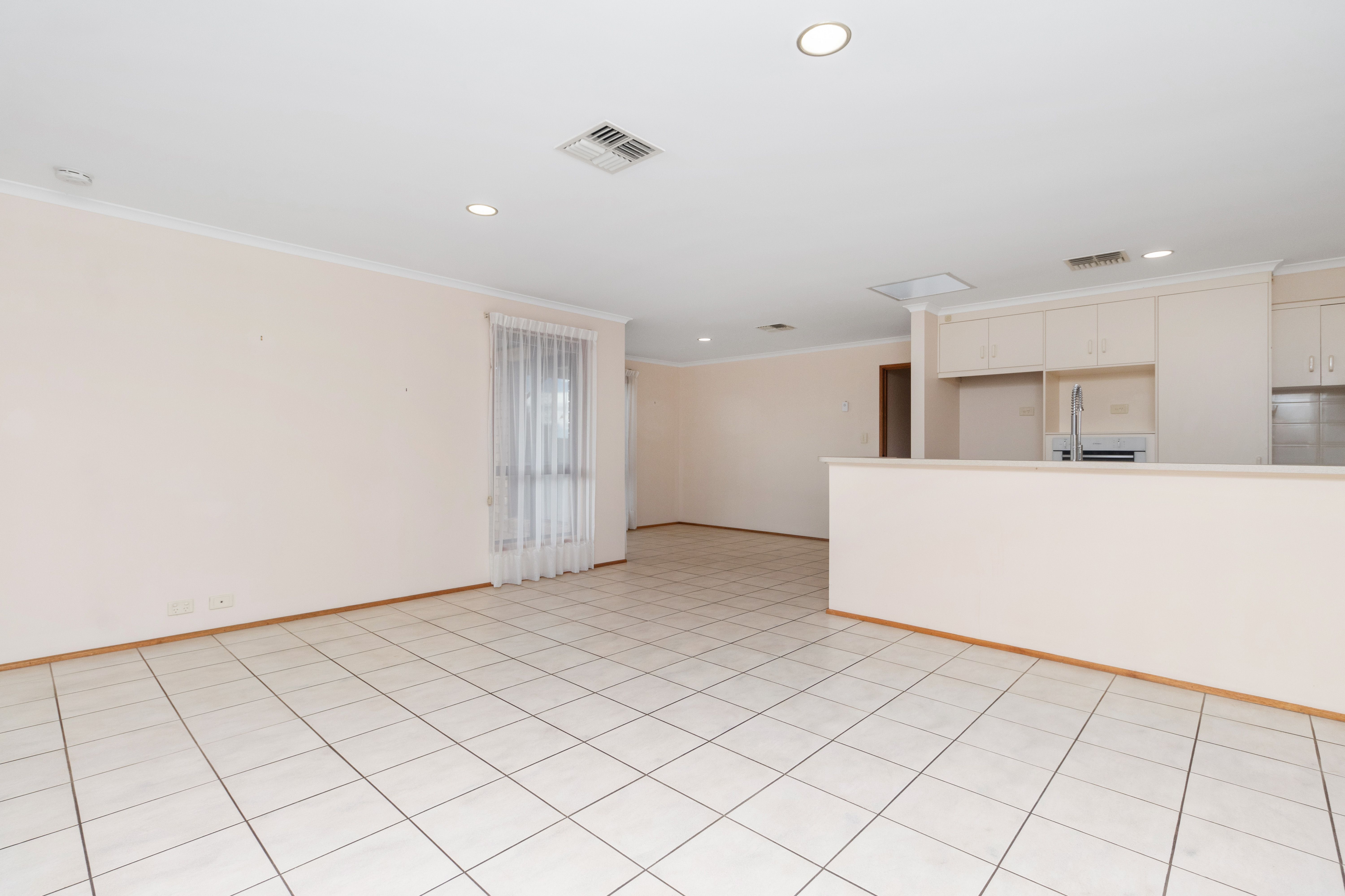 5 Burton Mews, Aberfoyle Park, SA 5159