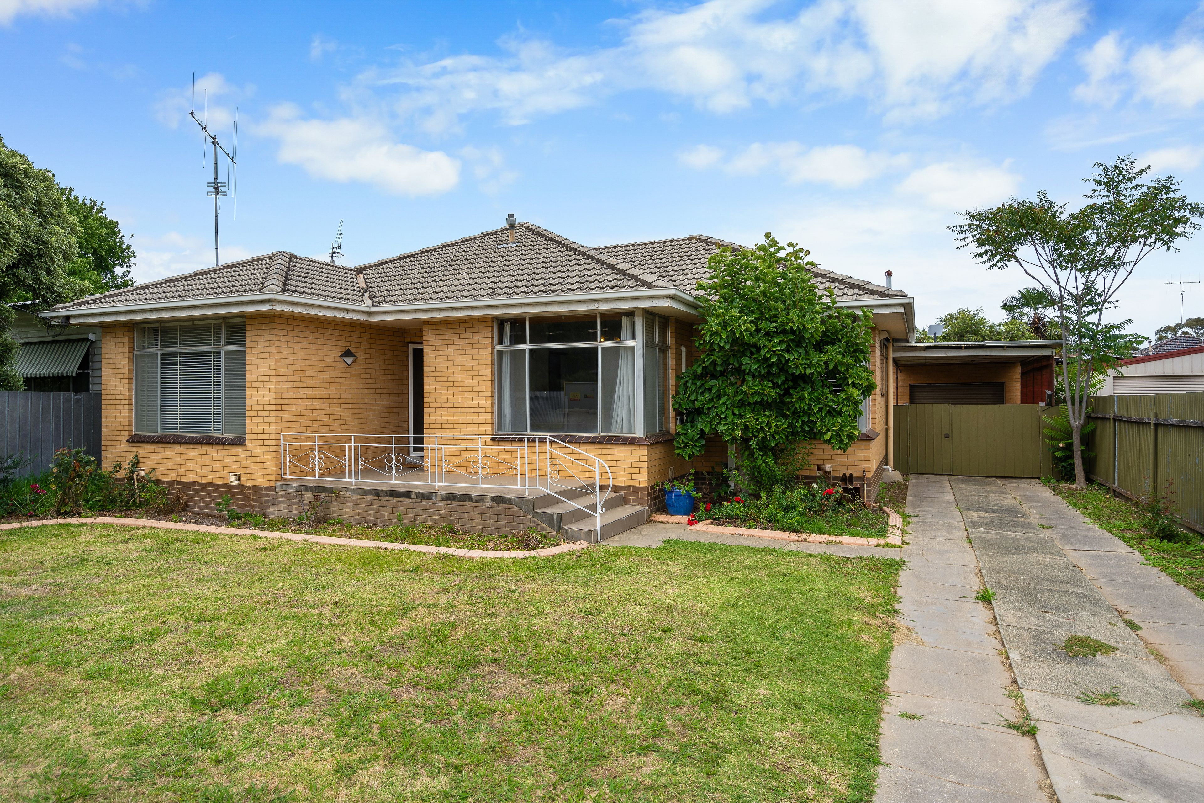 33 Butler Street, Seymour, VIC 3660