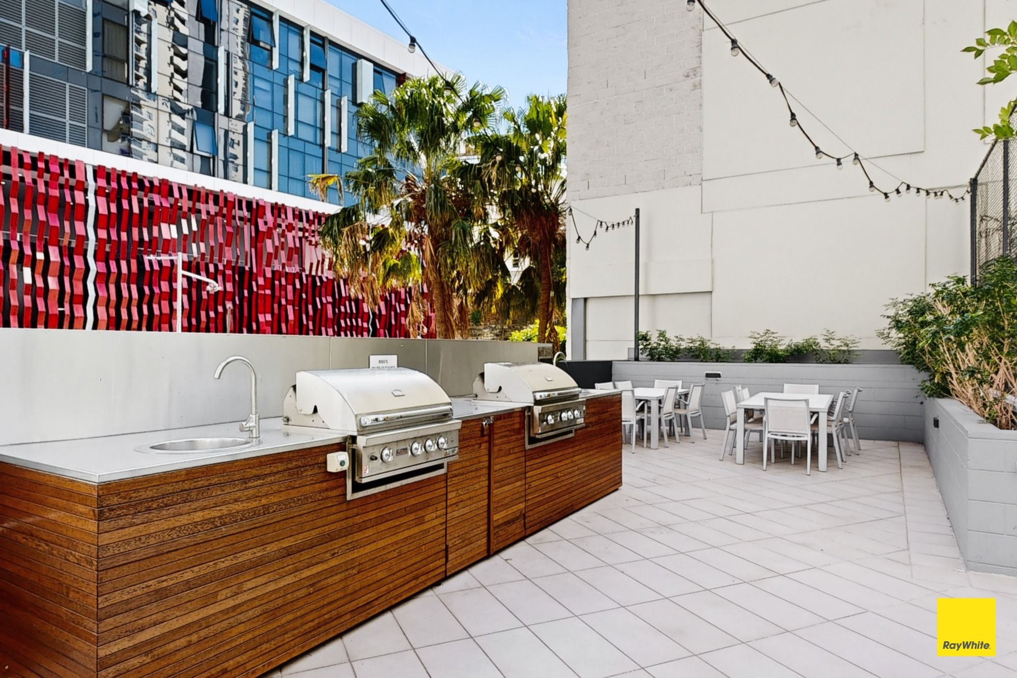 62/30 Macrossan Street — photo 13 of 15