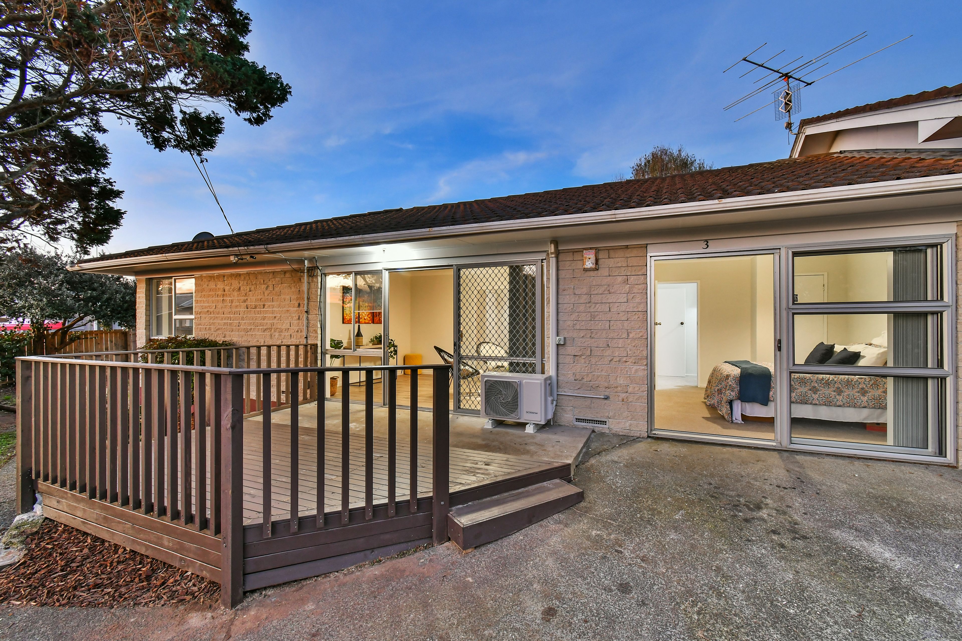 3/84A Wallace Road, Papatoetoe, Manukau City