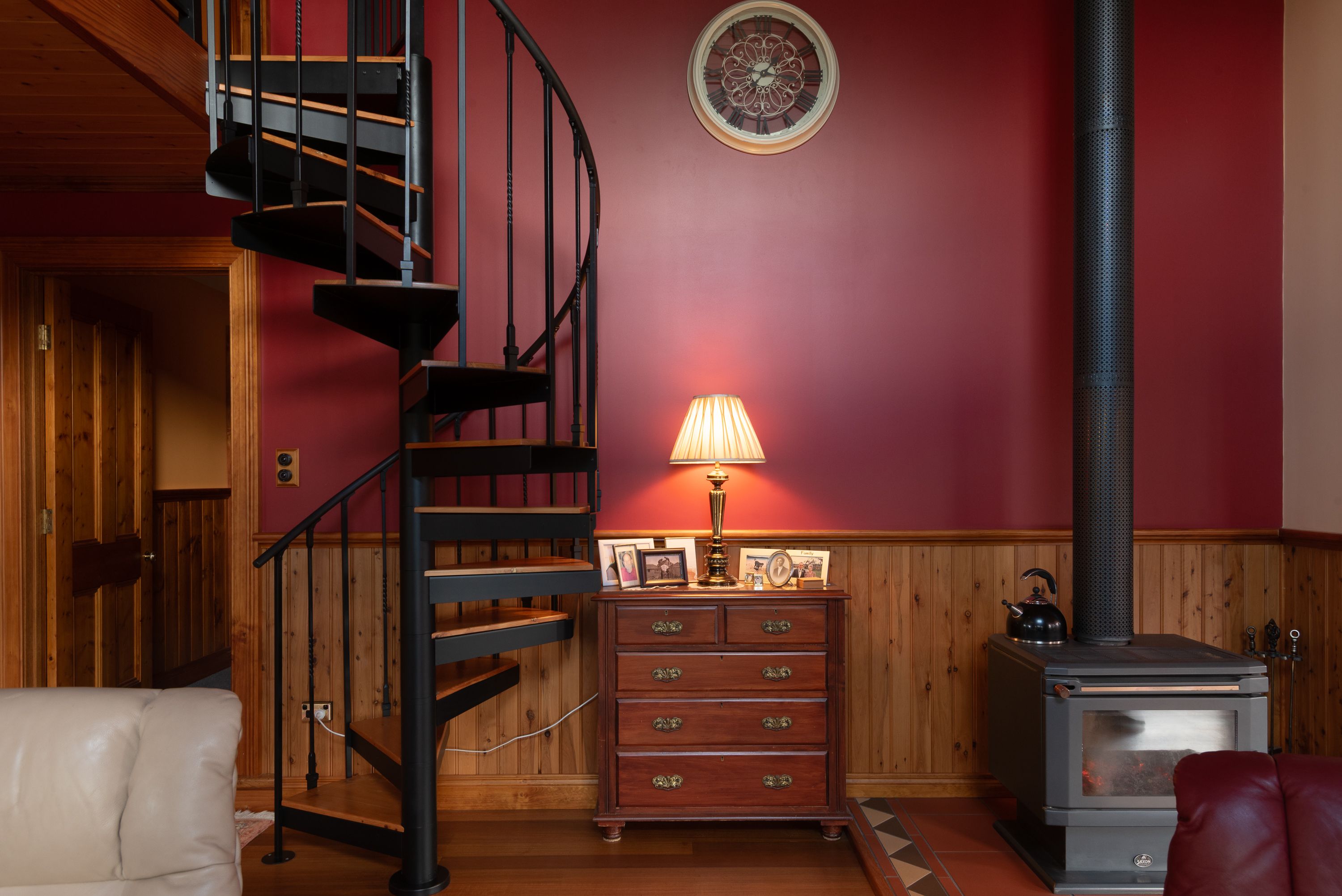 172 Bridgenorth Road — photo 6 of 20