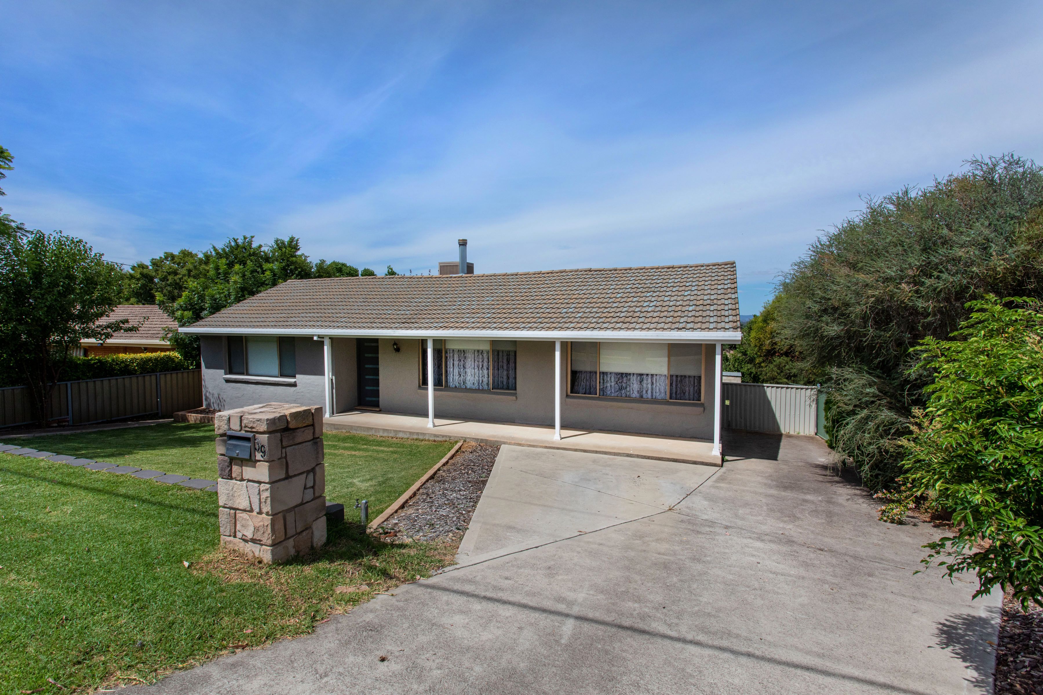 39 Dowell Street, Cowra NSW 2794