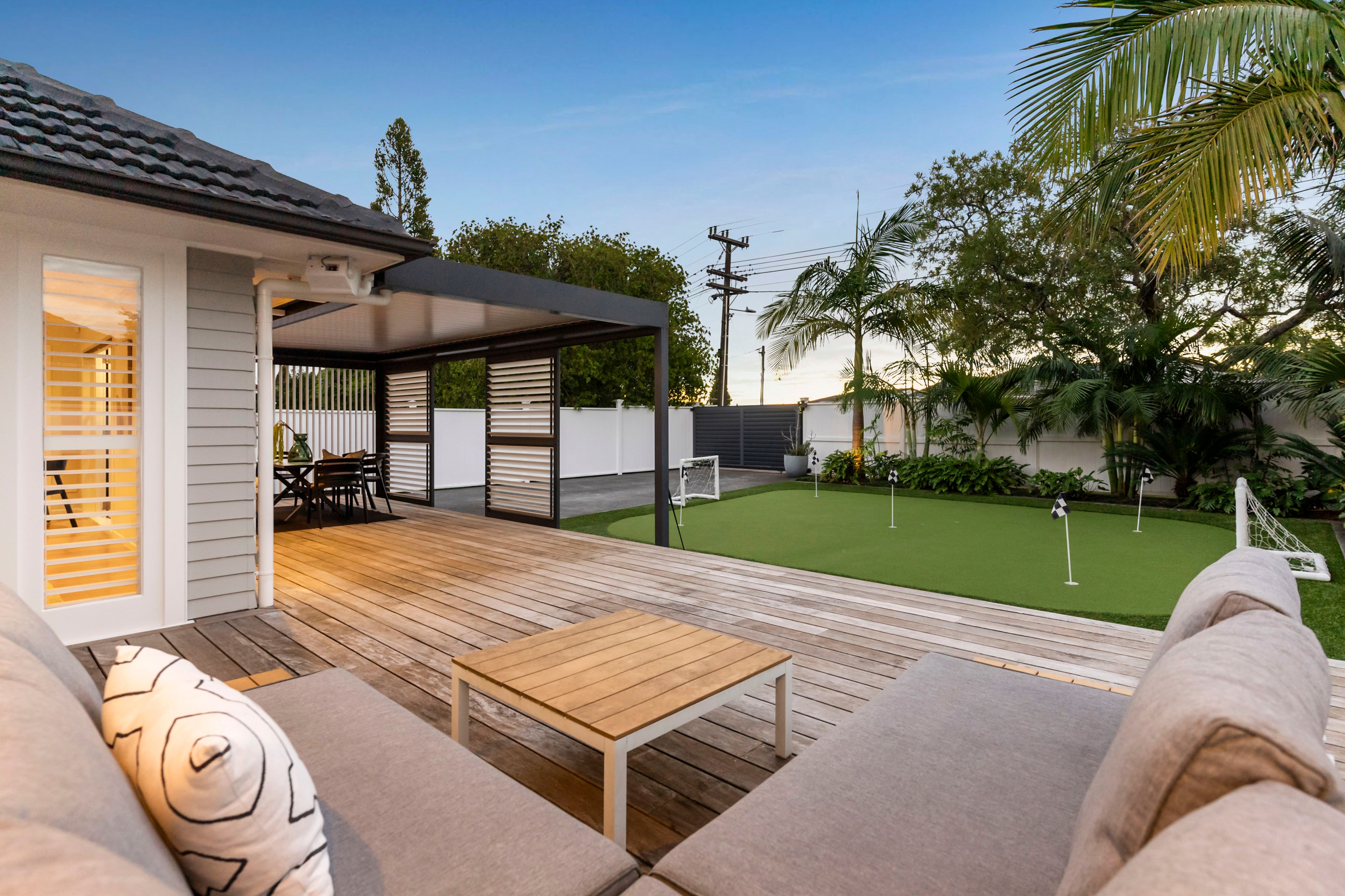 76 Neil Avenue, Te Atatu Peninsula, Waitakere City