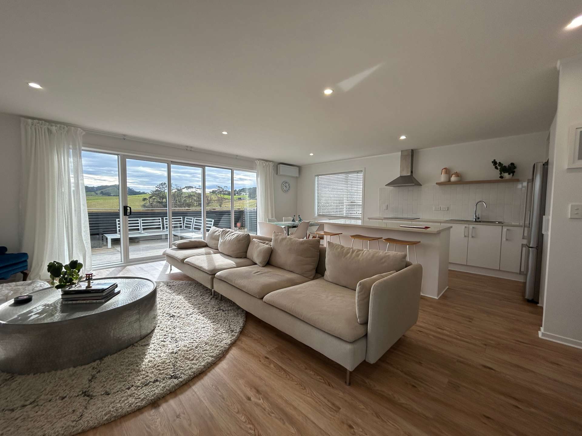 10 Hillside Avenue photo 6