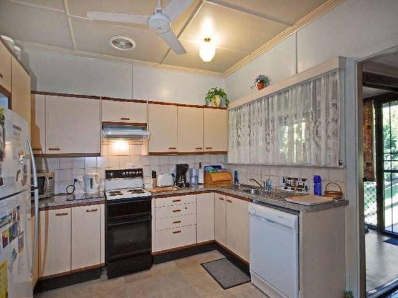 102 Goldsbrough Road, Taringa, QLD 4068