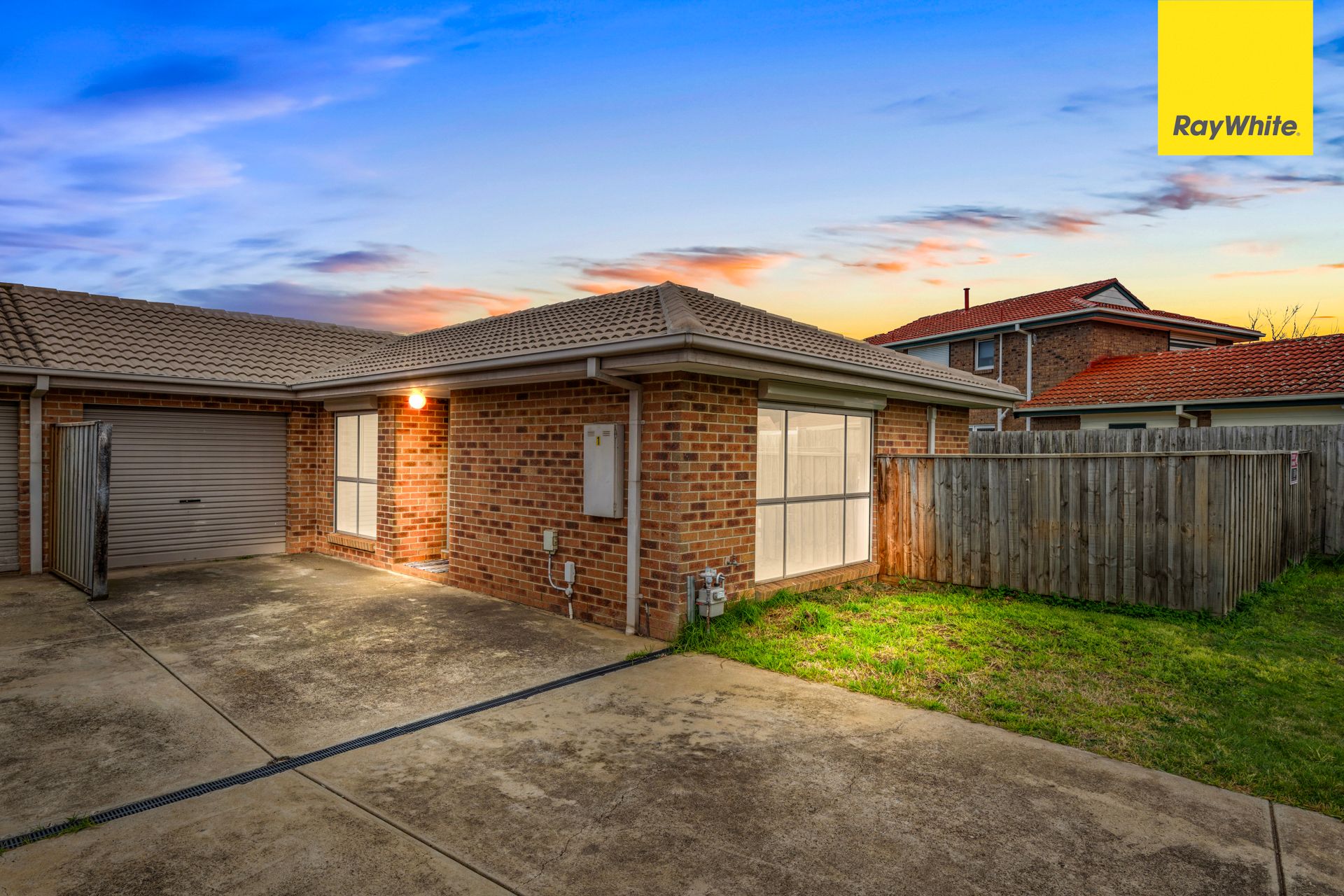 1/4 Asquith Place — photo from Ray White Melton
