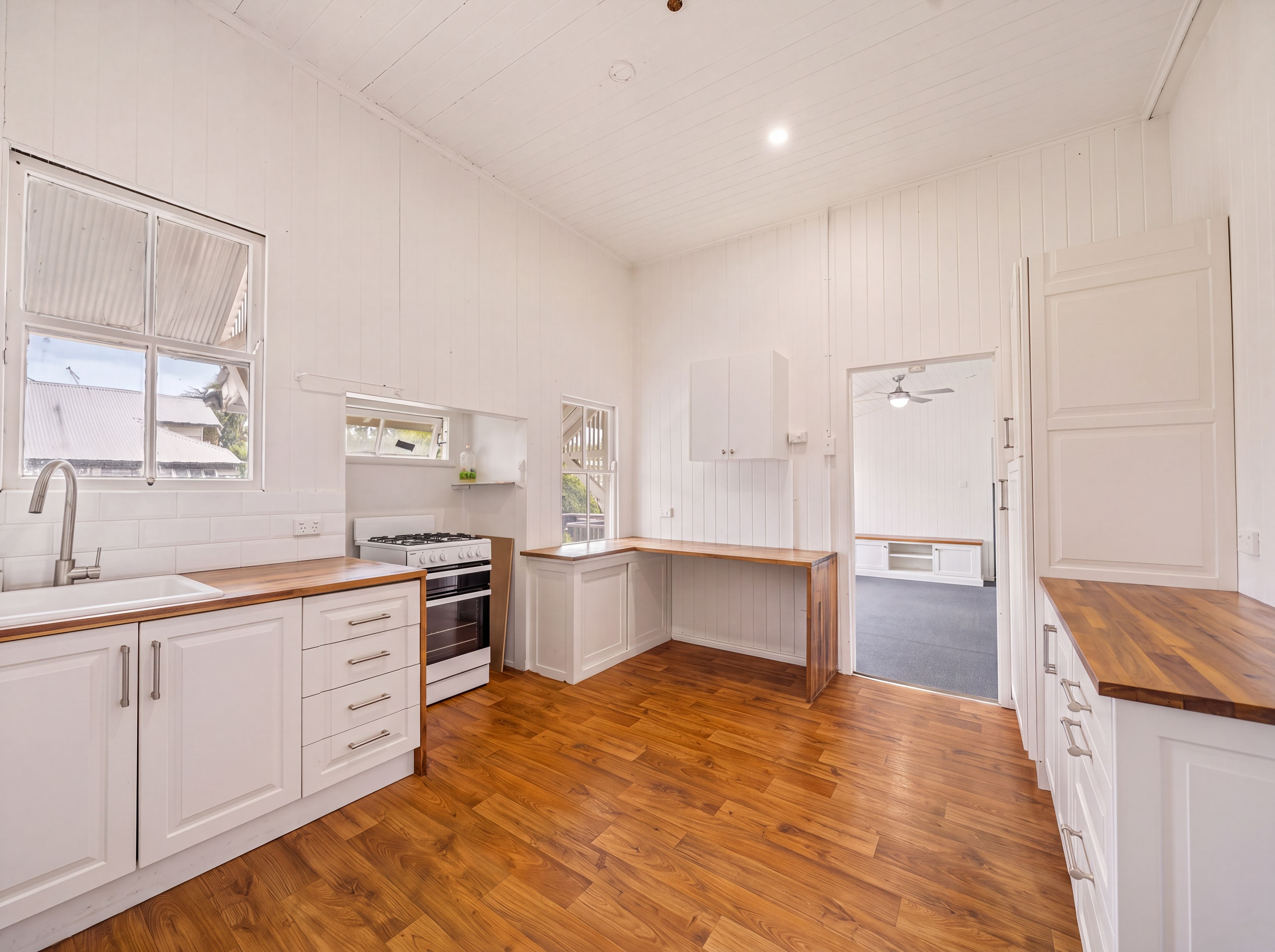 16 Herbert Street — photo 10 of 28