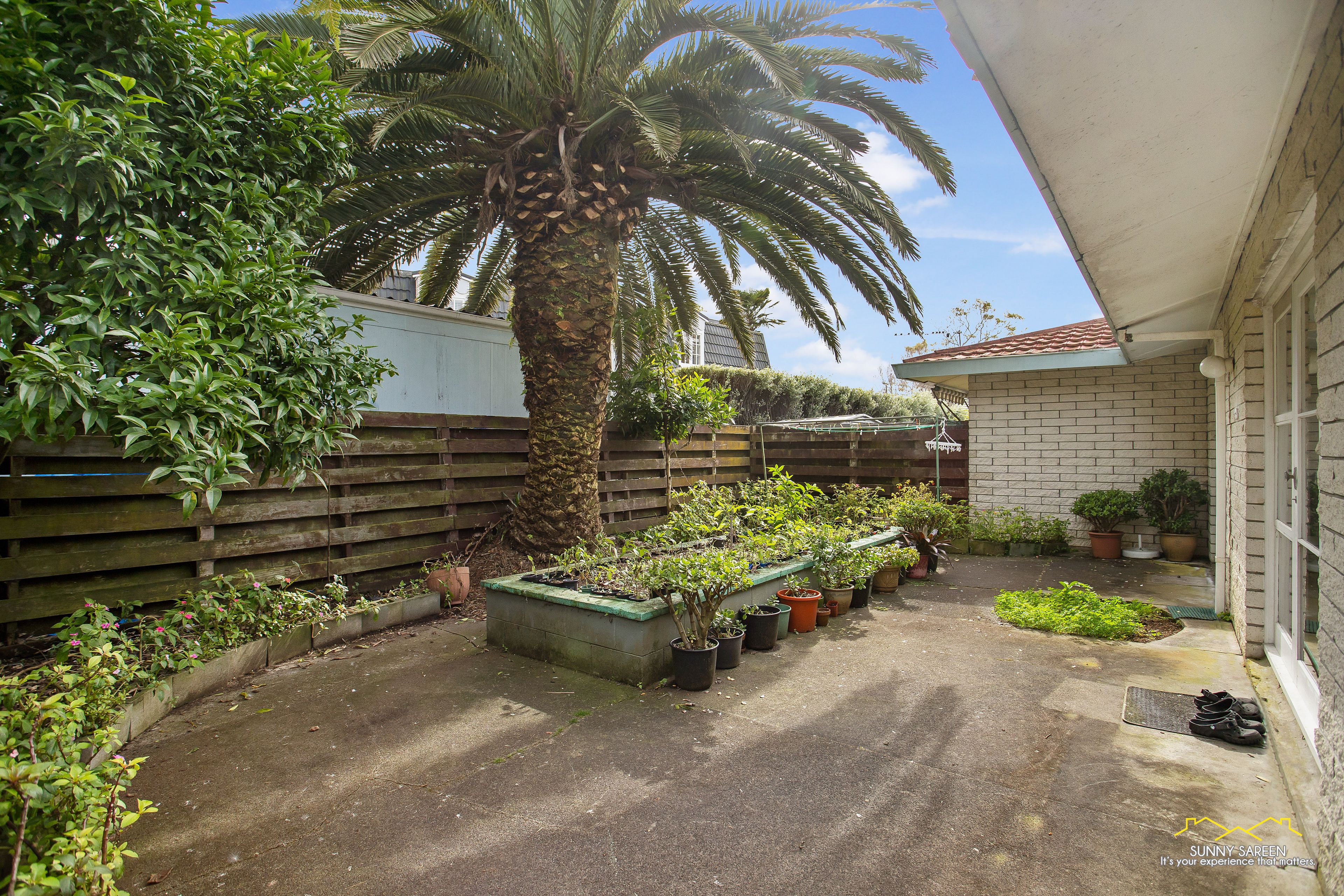 2/24 Central Avenue, Papatoetoe, Manukau City