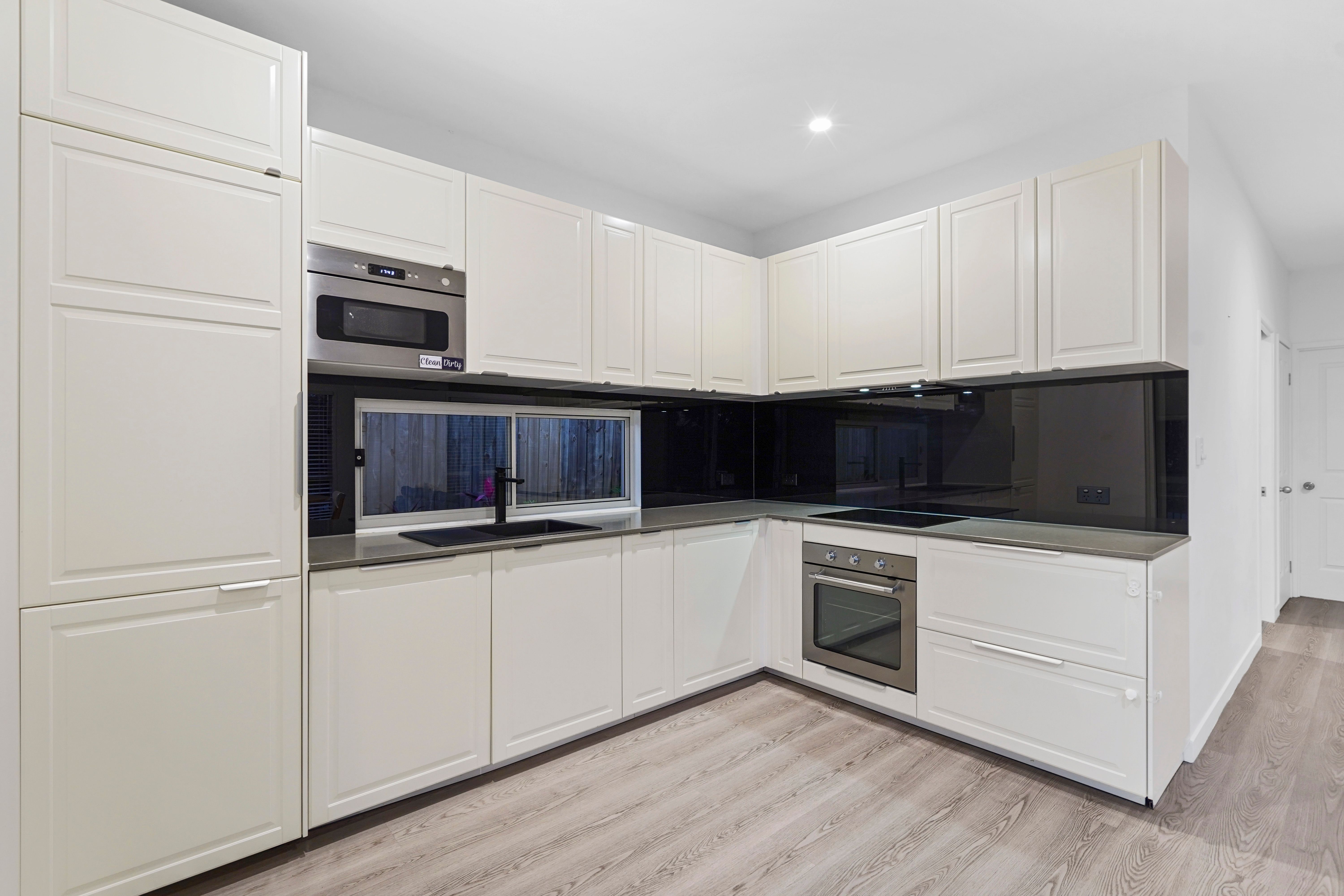6 Manning Court — photo 14 of 26