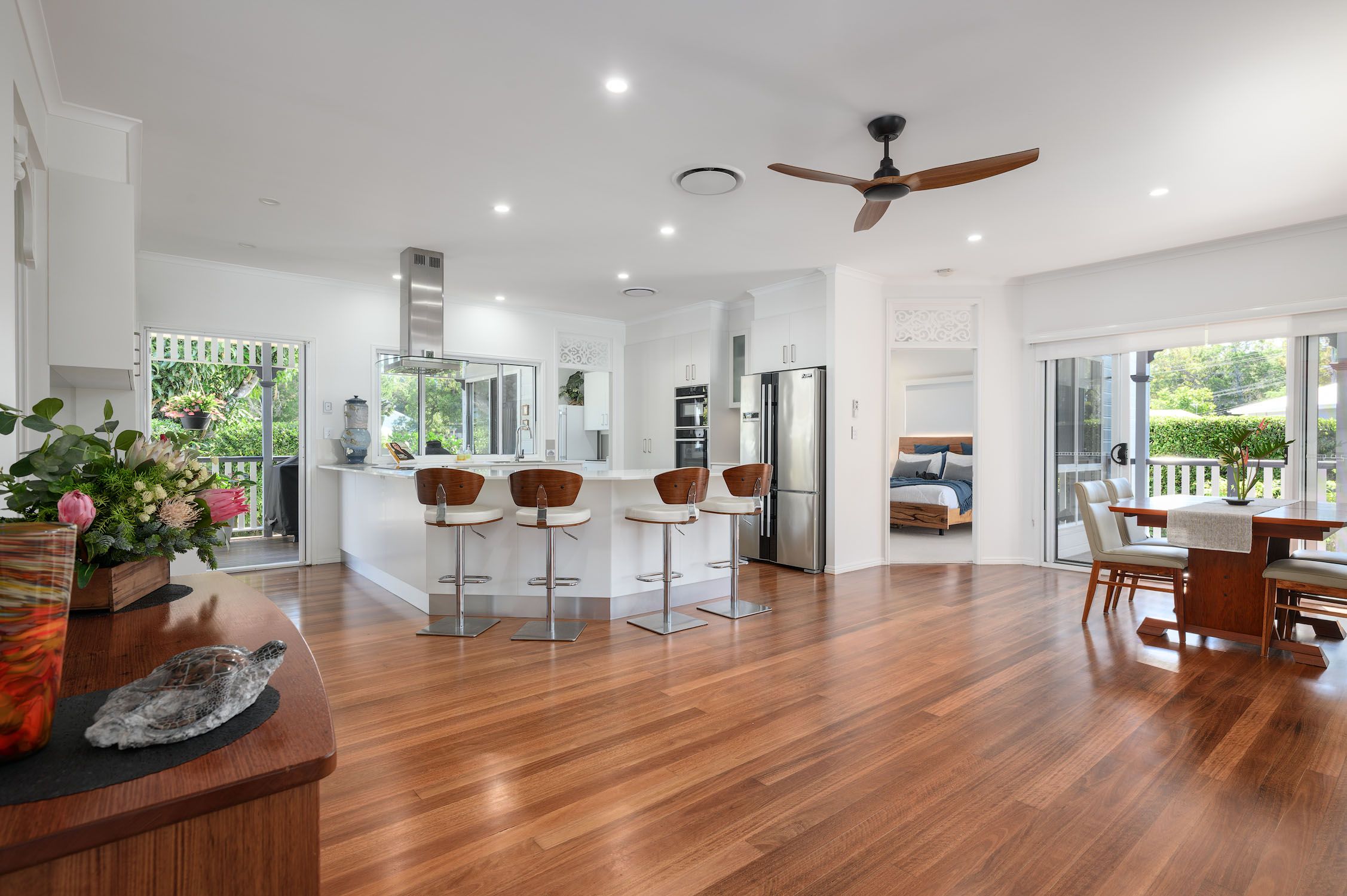 6 Beattie Court — photo 3 of 30