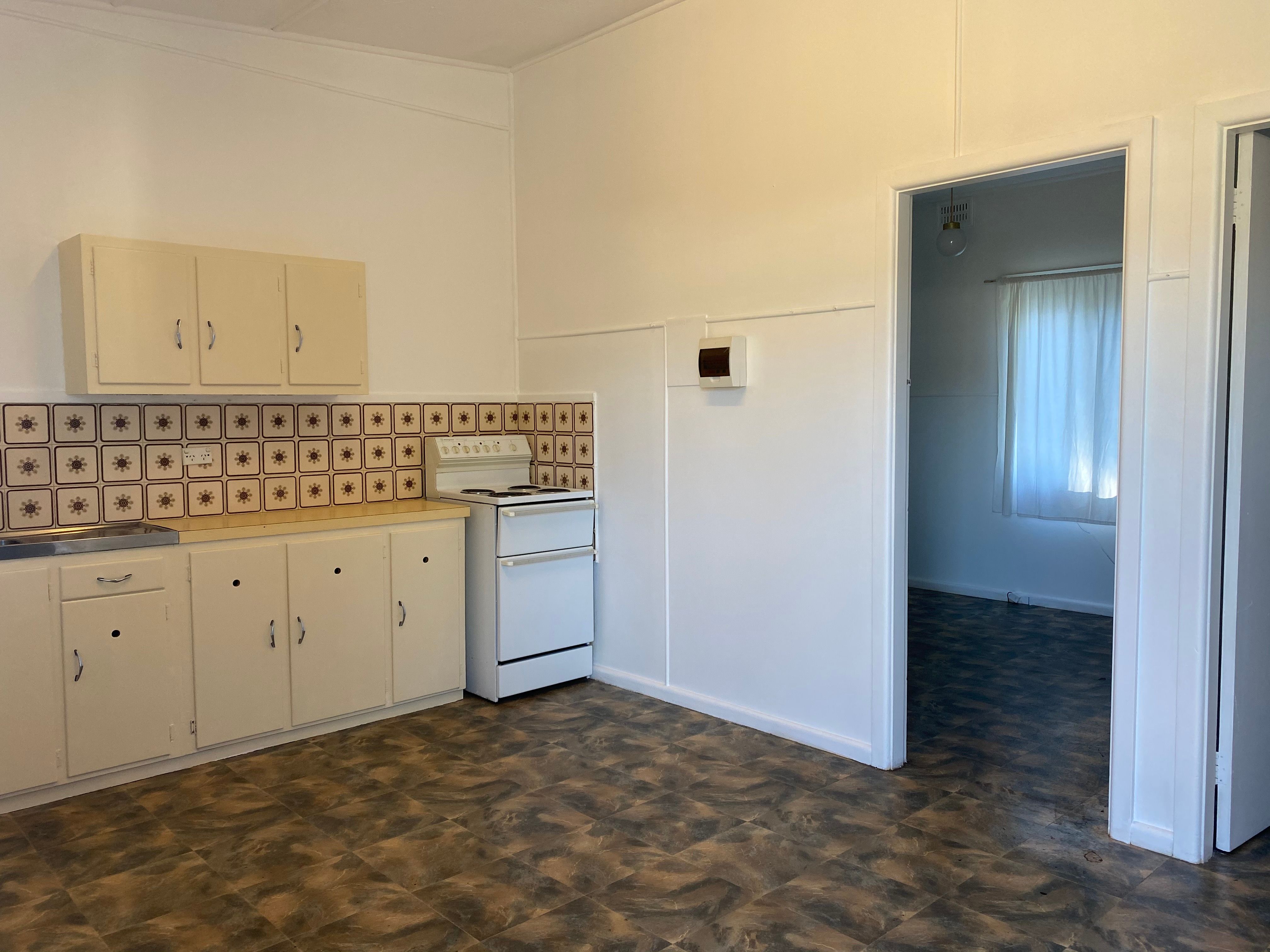 4/97 Vales Road, Mannering Park, NSW 2259