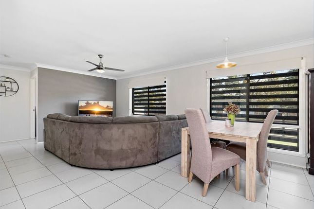 6 Decker Street, Kippa-Ring, QLD 4021