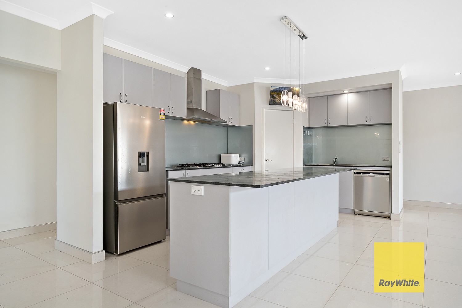 2 Rollo Way, Caversham, WA 6055