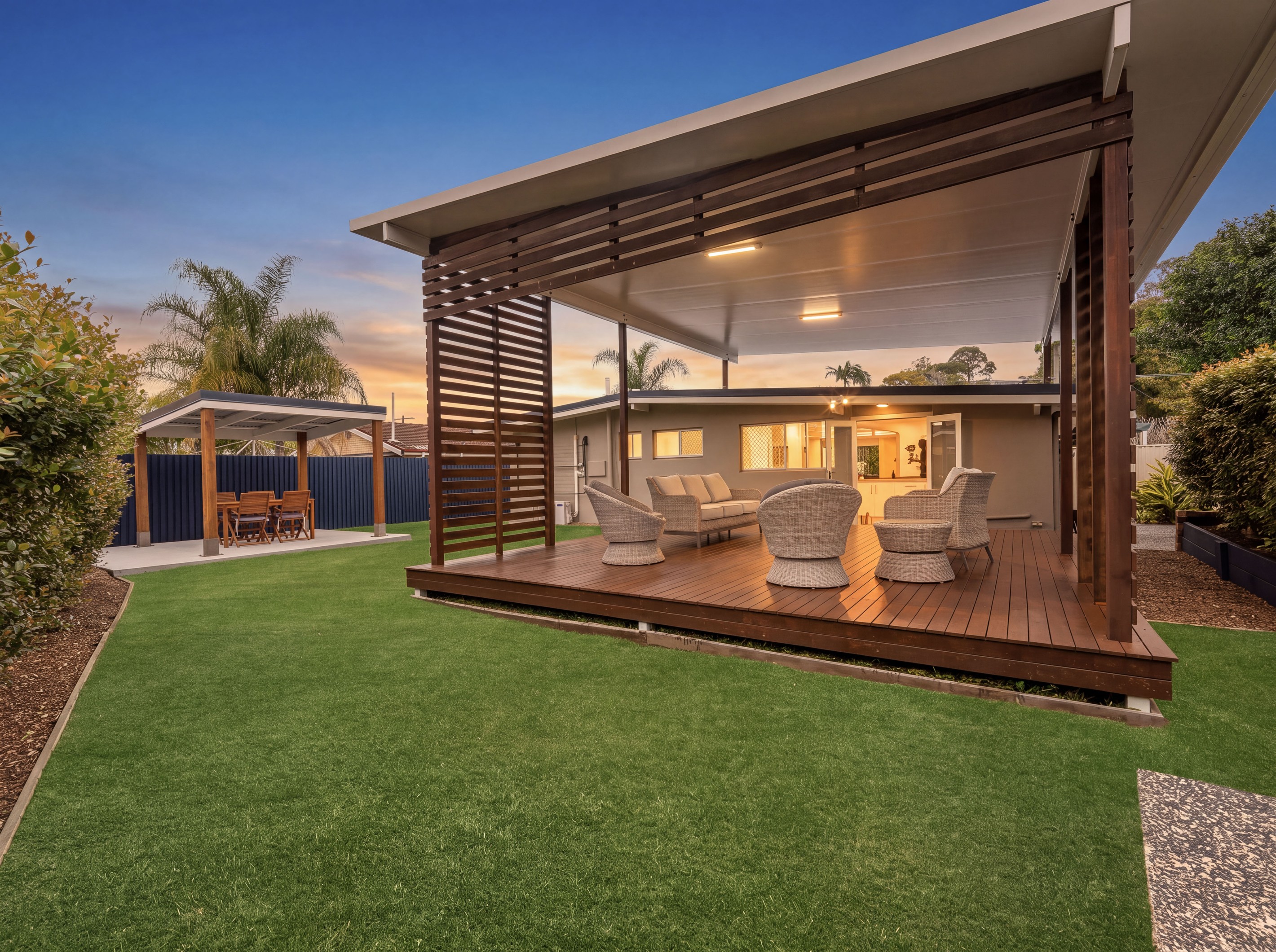 7 Dinterra Avenue, Ferny Hills, QLD 4055