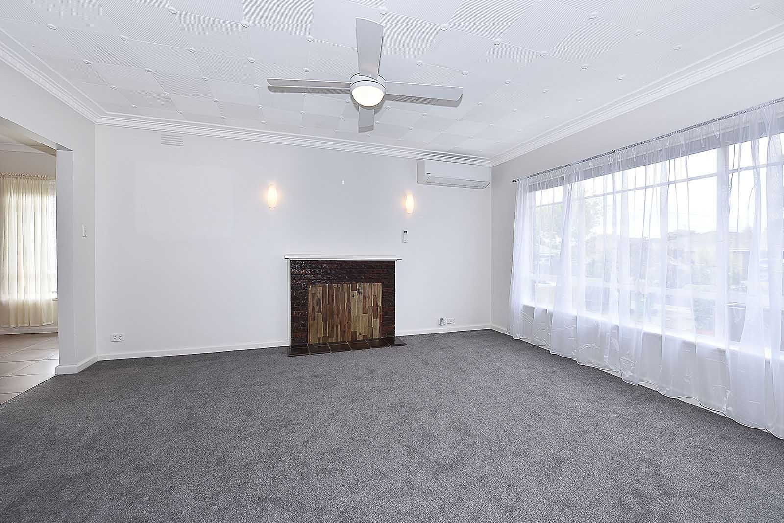 8 Fawkner Street — photo 4 of 7