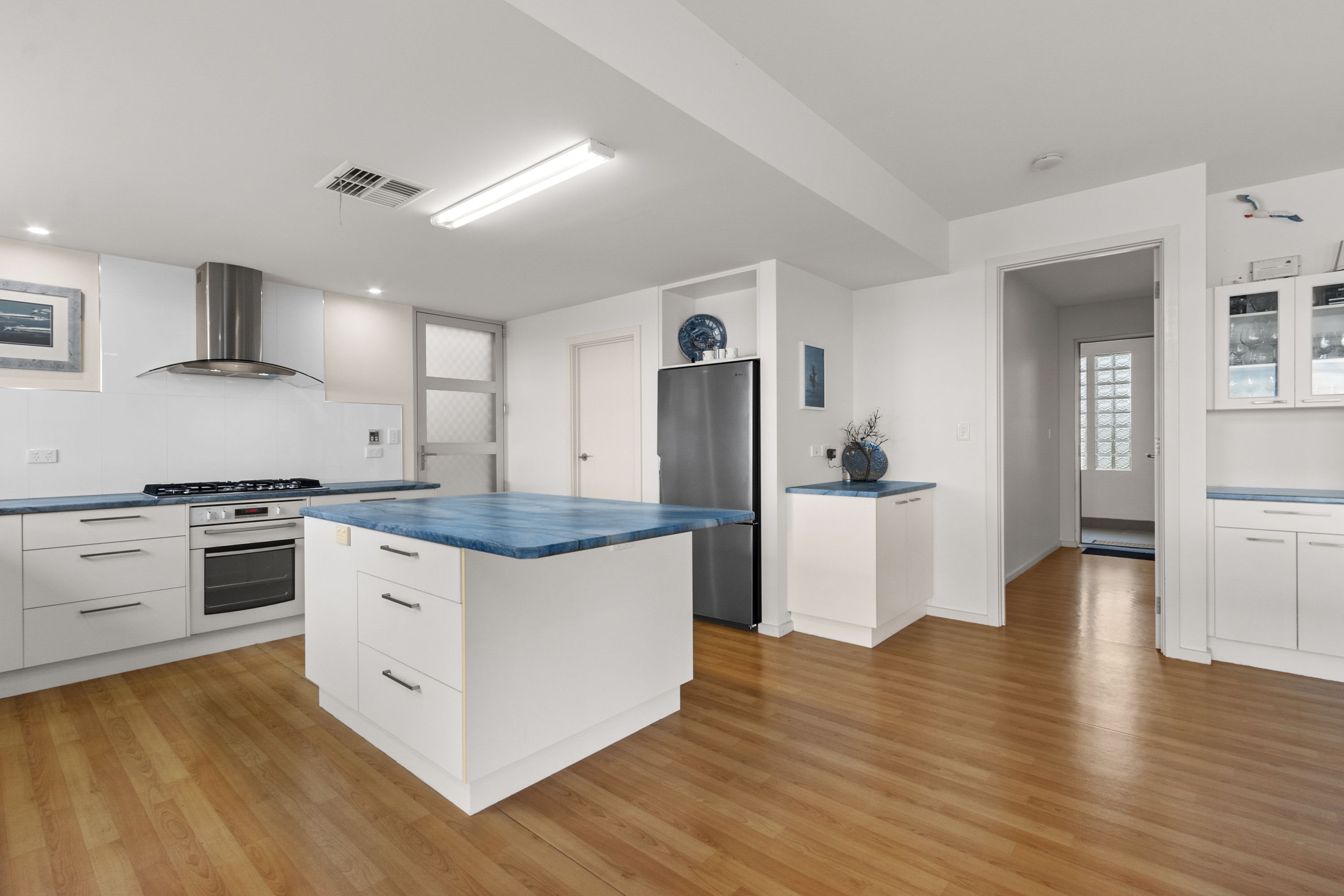 128 North Coast Road — photo 8 of 30
