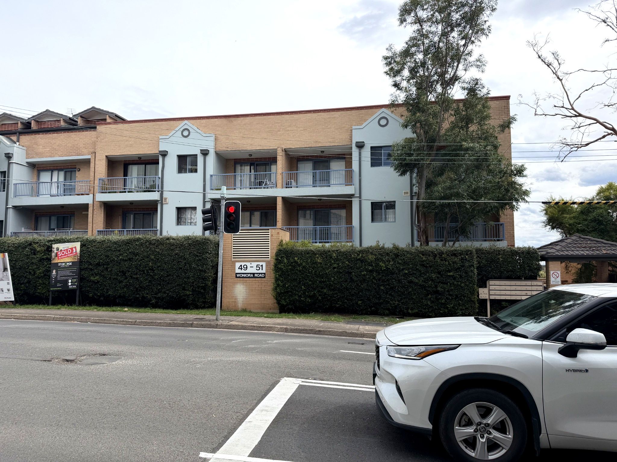 14/49-51 Woniora Road — photo 7 of 8