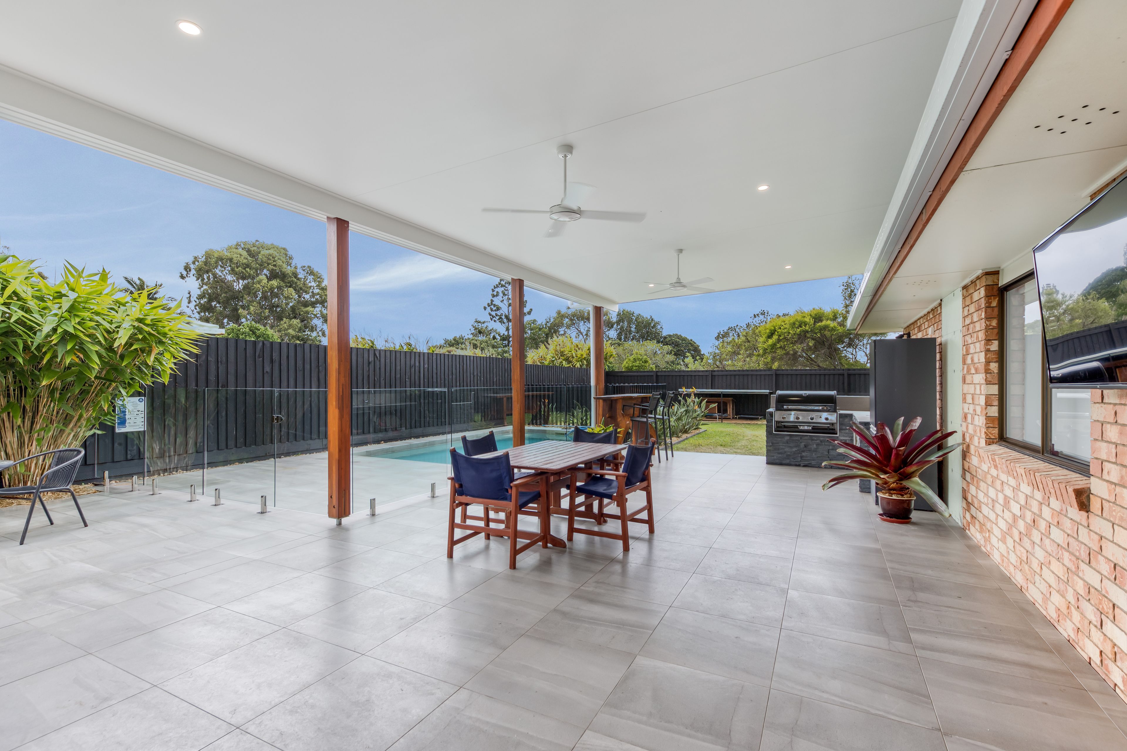 2 Oak Court, Maroochydore QLD 4558