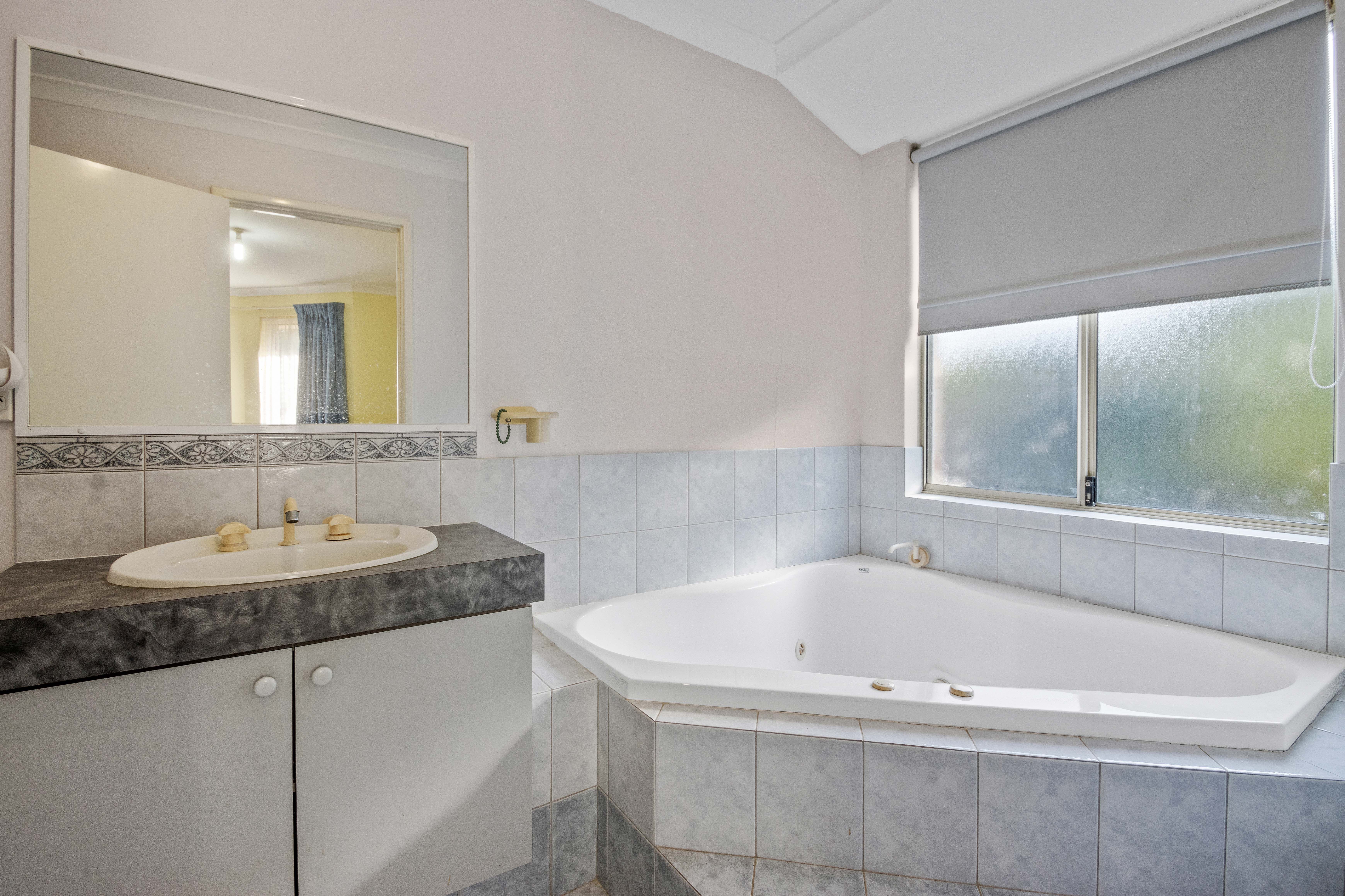 9 Highland Avenue, Bridgetown, WA