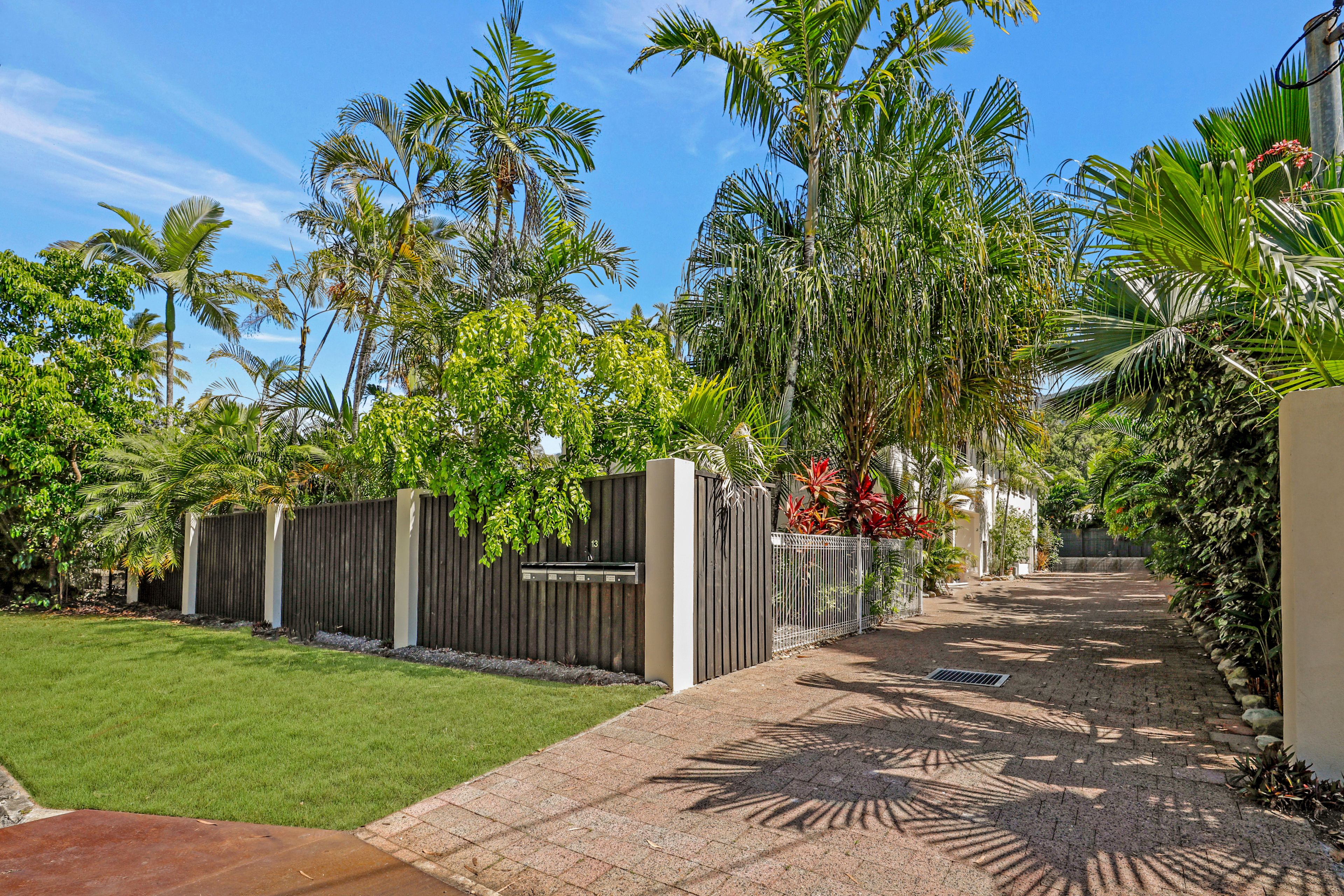 4/13 Amphora Street, Palm Cove, QLD 4879