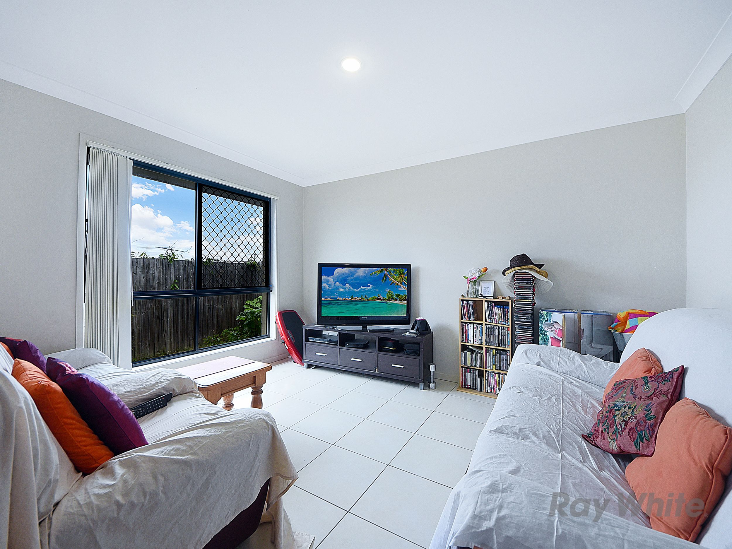 14 Severn Crescent, North Lakes, QLD 4509