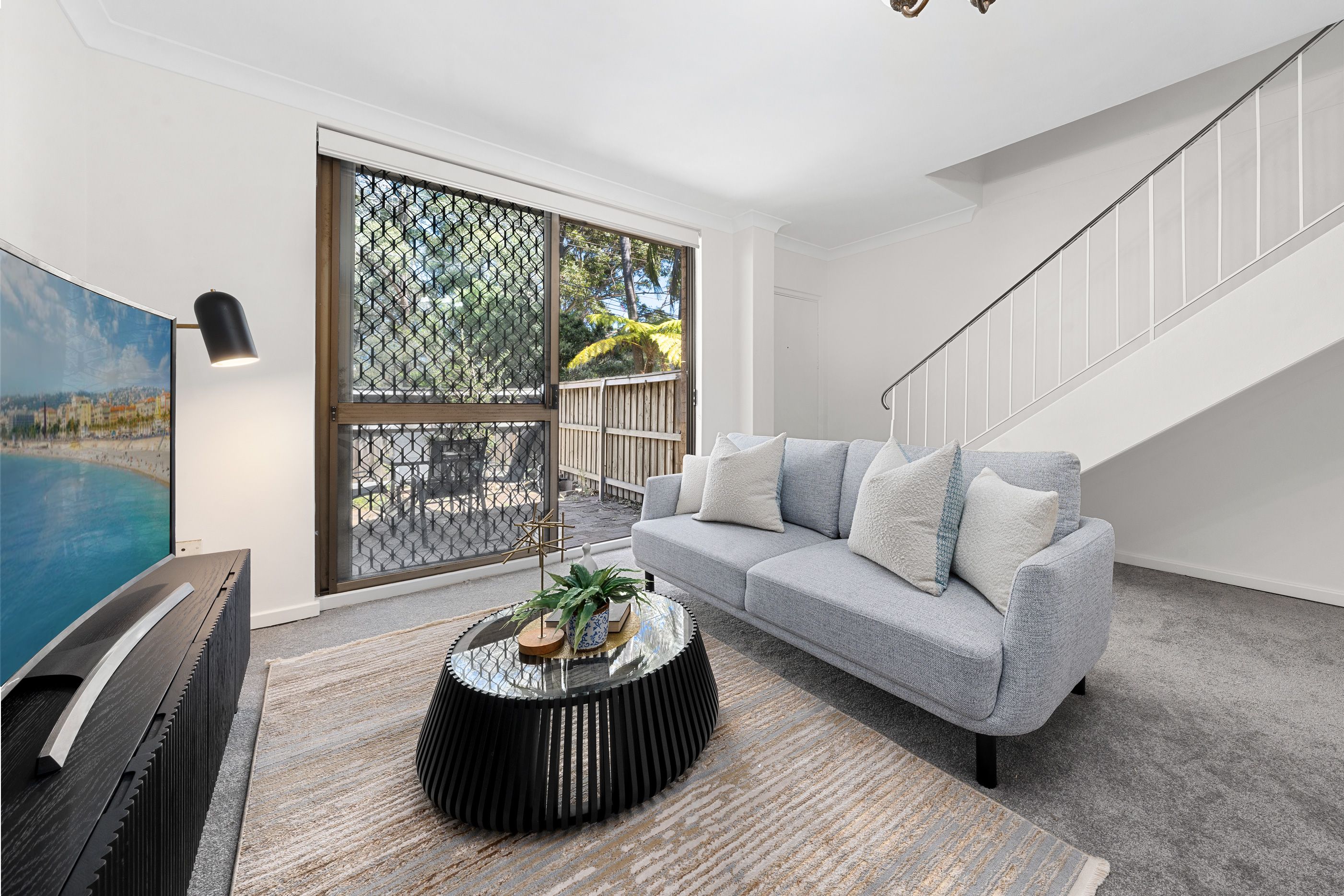 16/1 Hampden Road — photo from Ray White AY Realty Chatswood